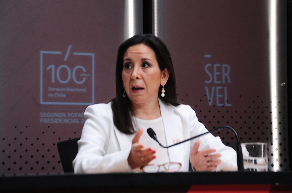 Presupuesto 2027 de Servel podría reducirse en un 15%: La presidenta advierte sobre riesgos para las elecciones de 2028