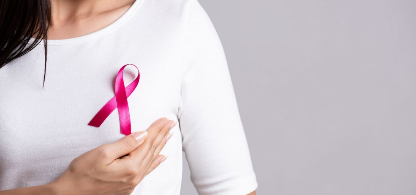 Cáncer de mama: más de 2.600 personas en Chile tienen garantías GES retrasadas y nuevos casos aumentan anualmente