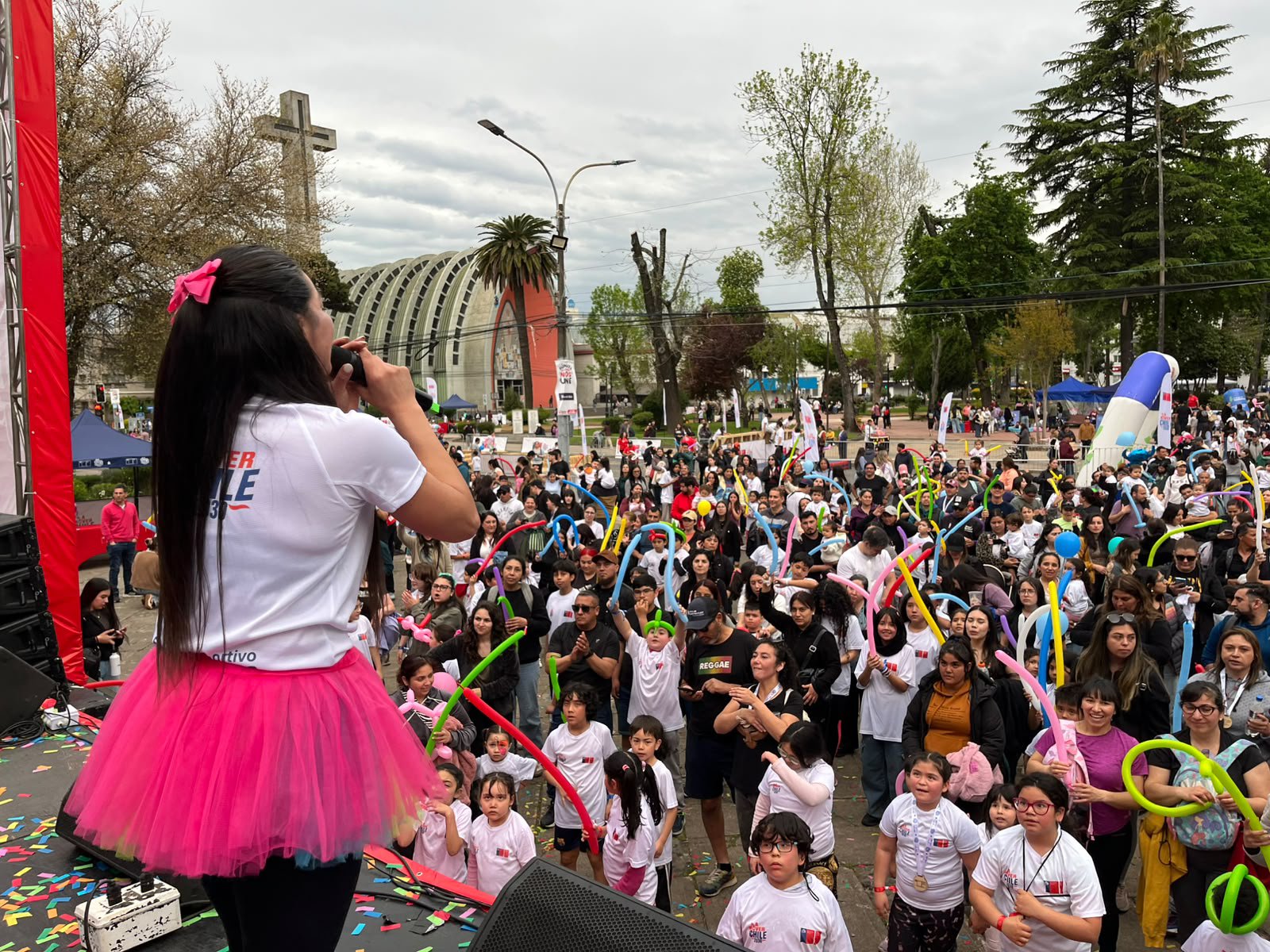 Más de 3 mil personas repletaron la Plaza de Armas en fiesta deportiva infantil