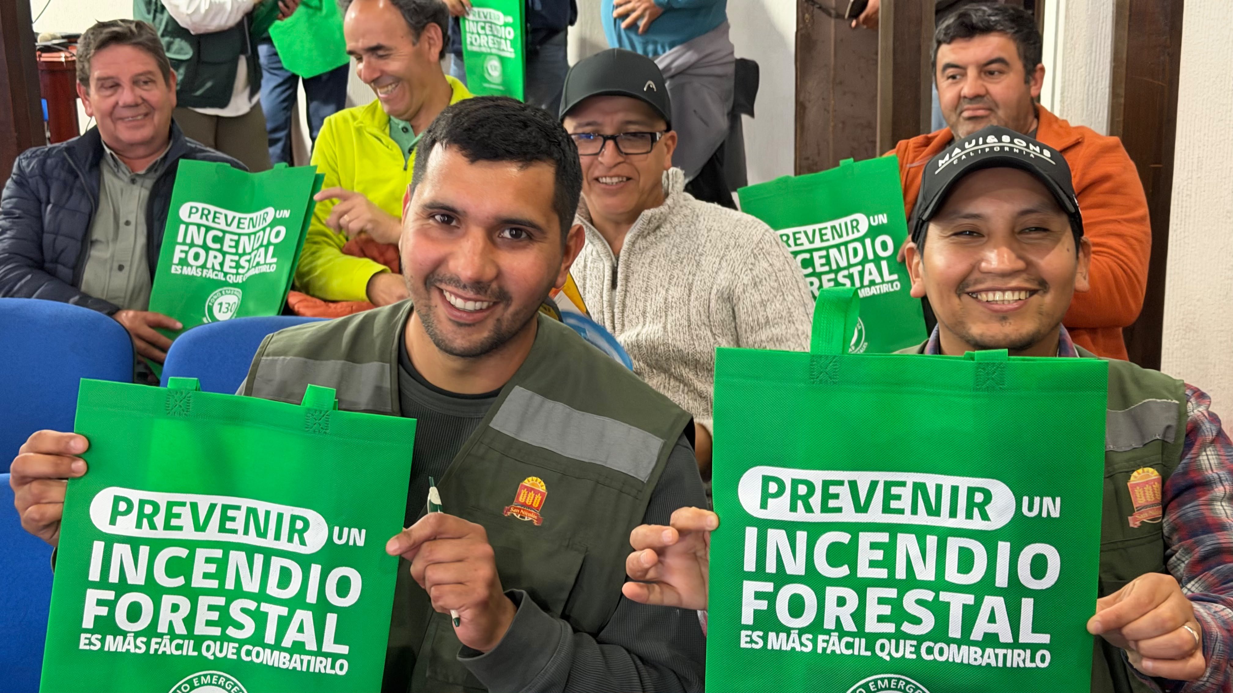 CONAF inicia capacitaciones sobre prevención de incendios en las 21 comunas de Ñuble