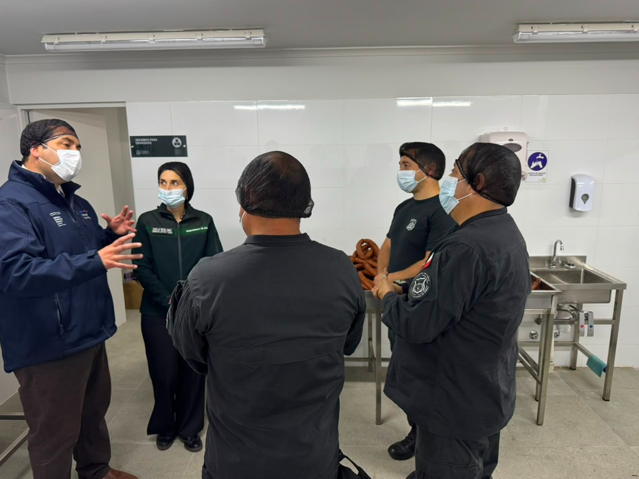 Delegación de Punilla y Seremi de Justicia realizan visita al CET de San Carlos para fortalecer la reinserción social