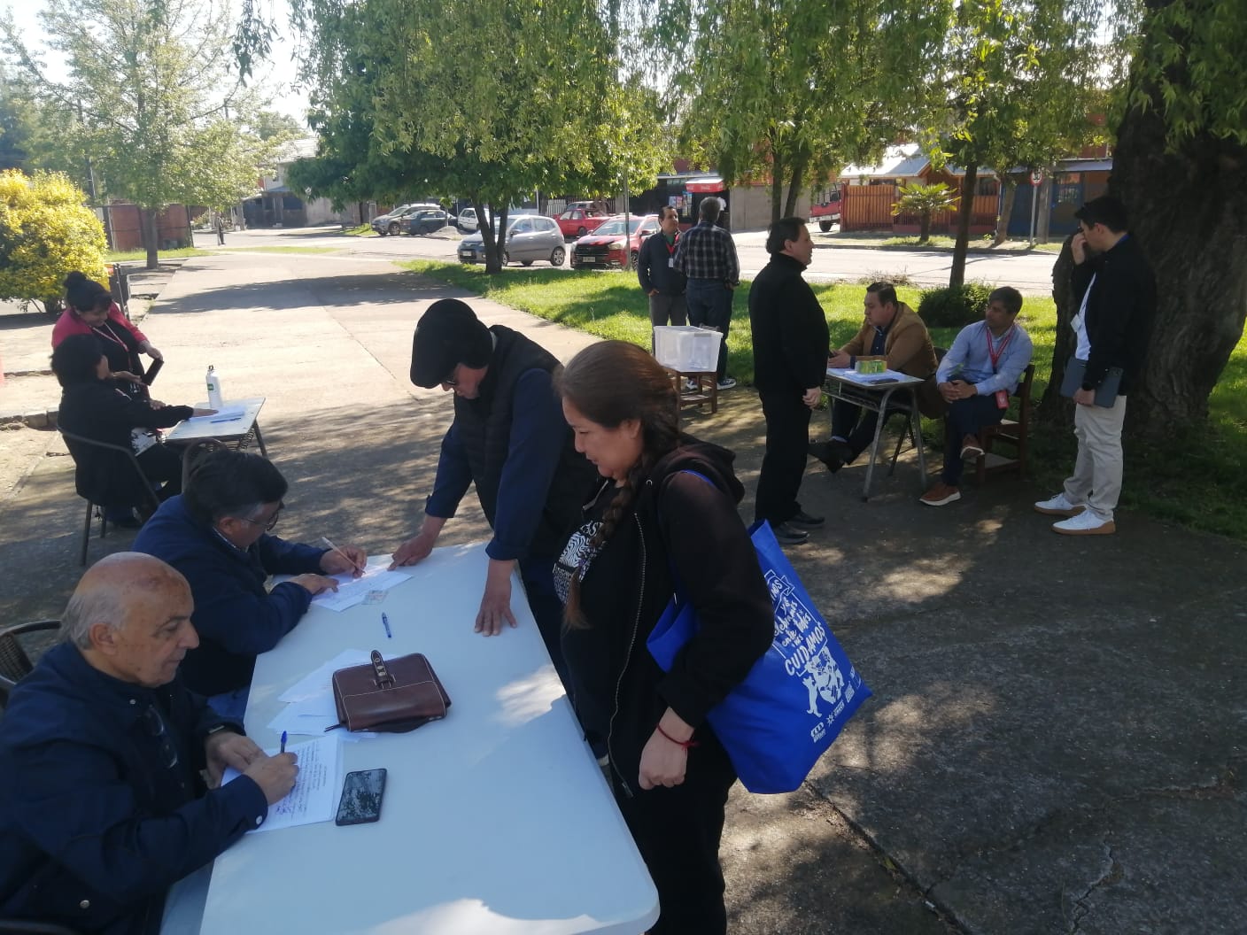 Organizaciones vecinales participaron en consulta ciudadana con apoyo de Seguridad Municipal de Chillán