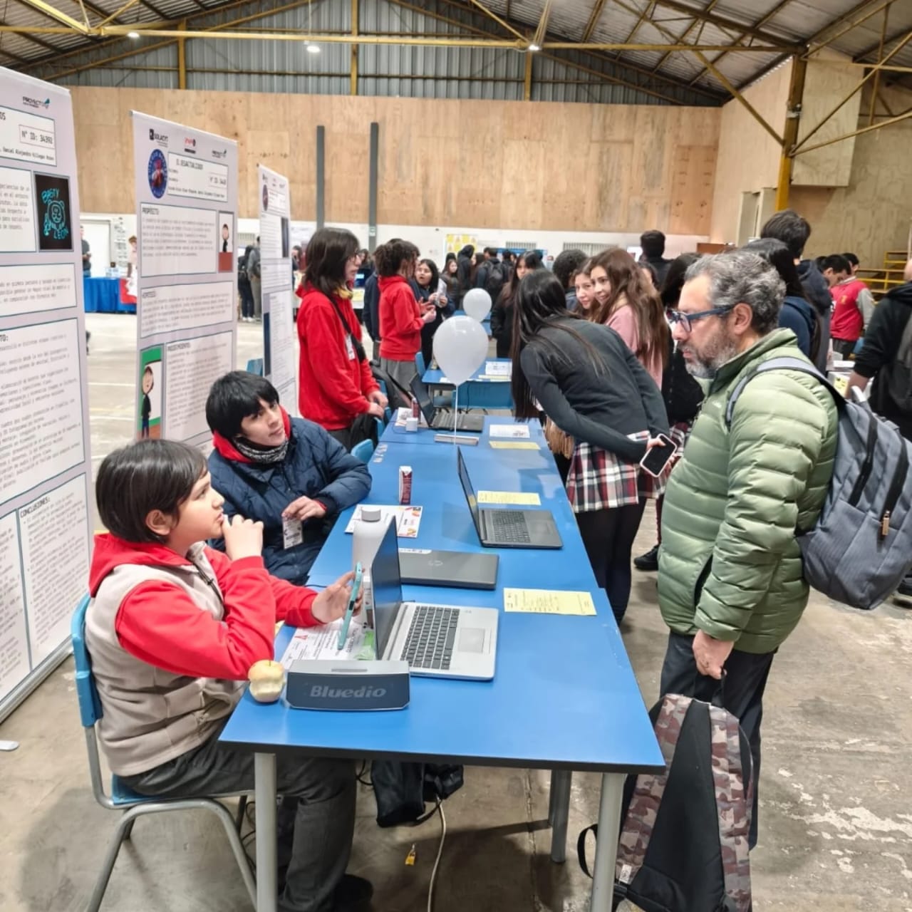 Colegio Alturas de Chillán brilló como sede del Robomatrix