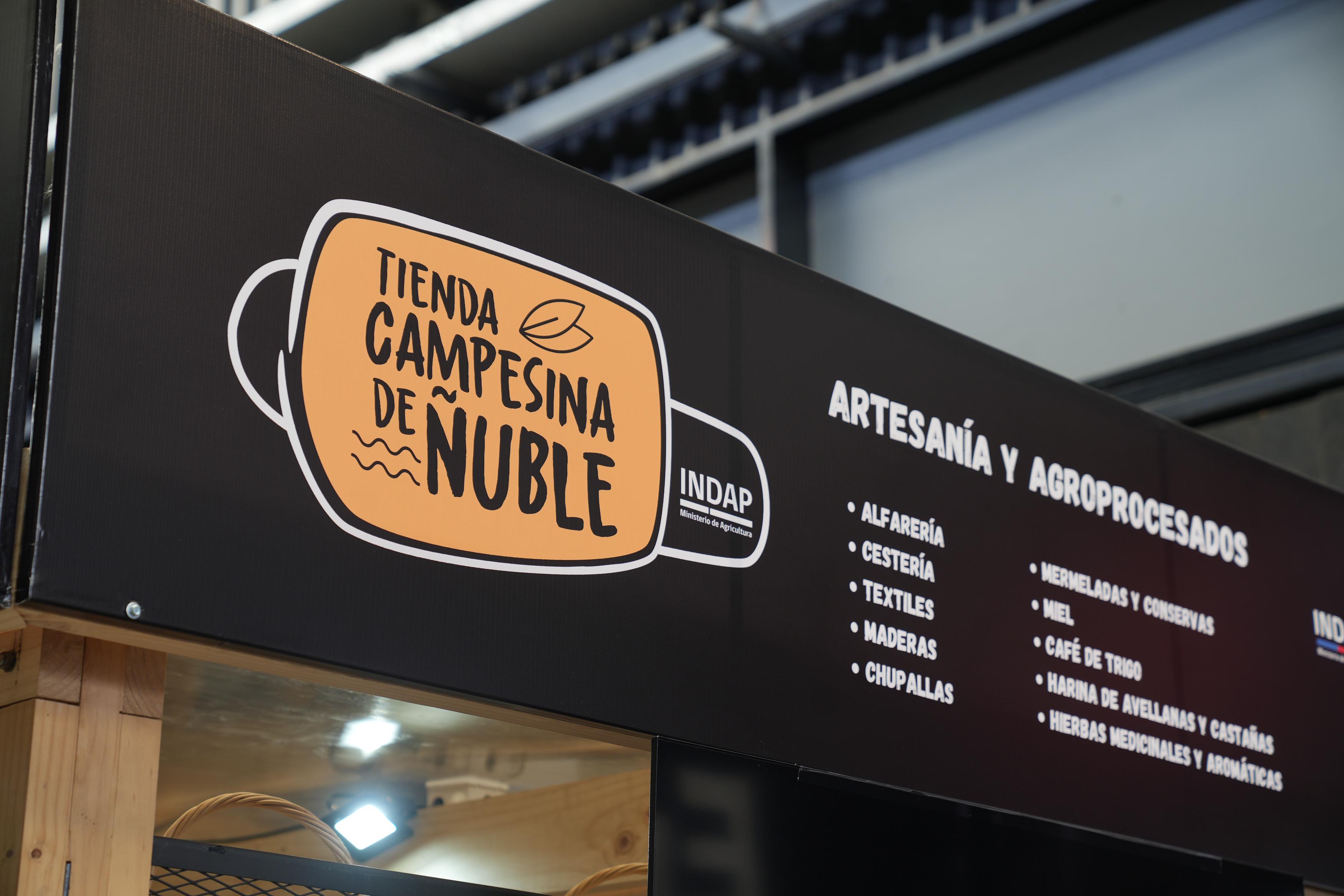 Tienda Campesina de Ñuble recibe Premio de Innovación Social 2025.