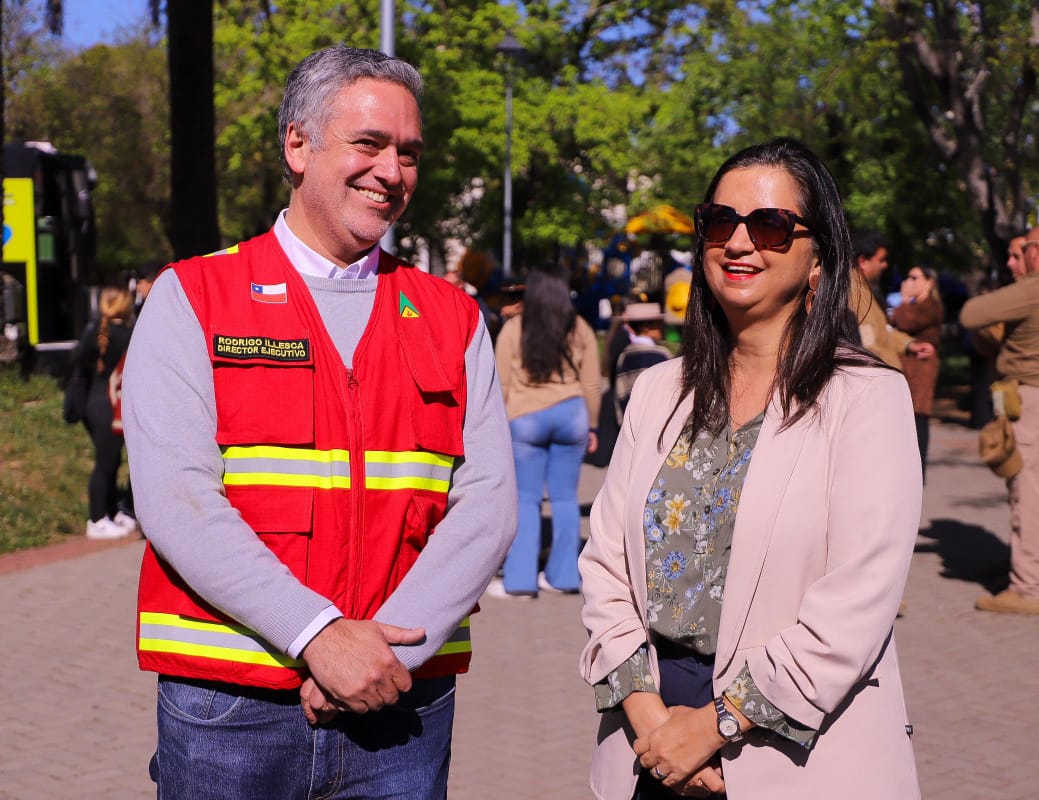 Comunicado de prensa Minagri - Ministra Fernández presenta Plan 2025-2026 para la prevención y combate de incendios forestales en la región de Ñuble