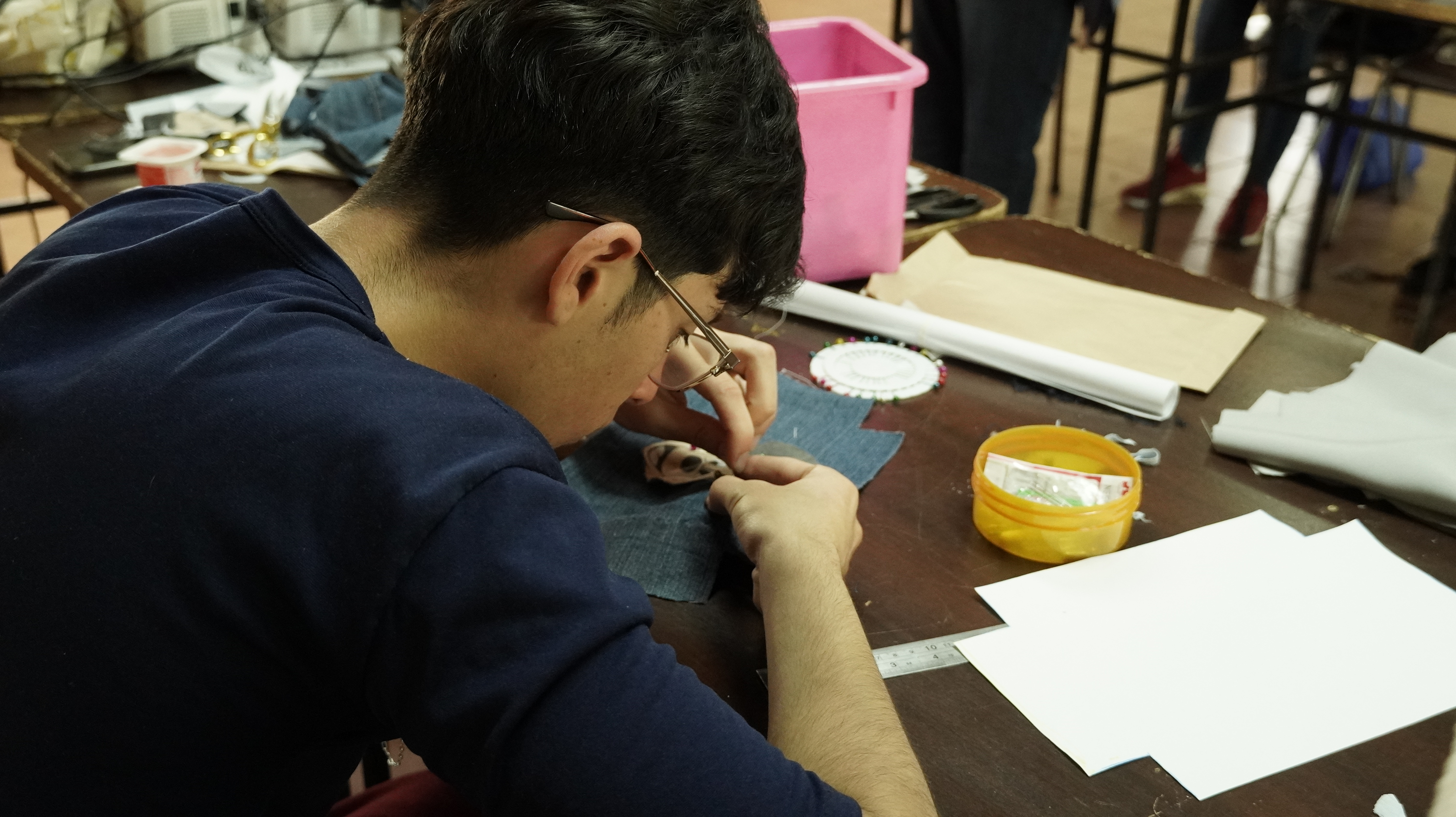 Rucapequén: Taller de Costura Comunitario