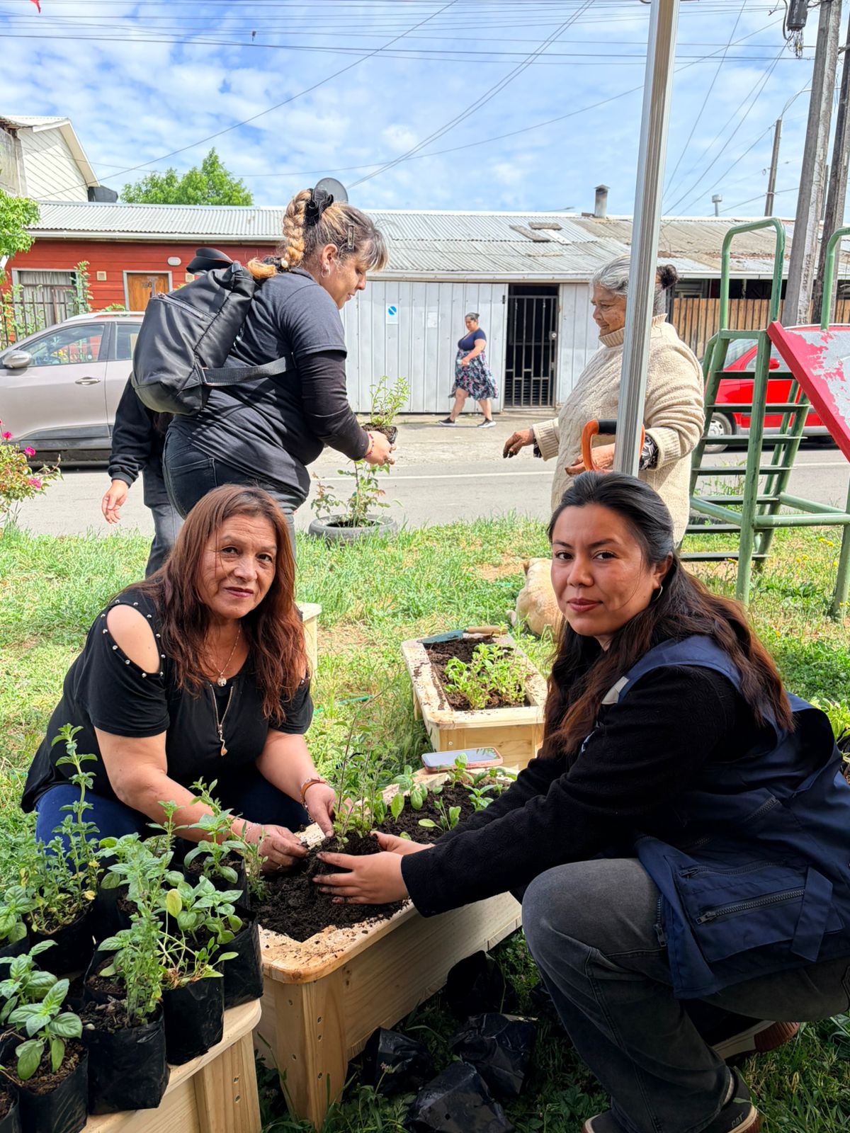 NP: Santo Tomás desplegó una triple jornada de docencia vinculada en la población Vicente Pérez Rosales