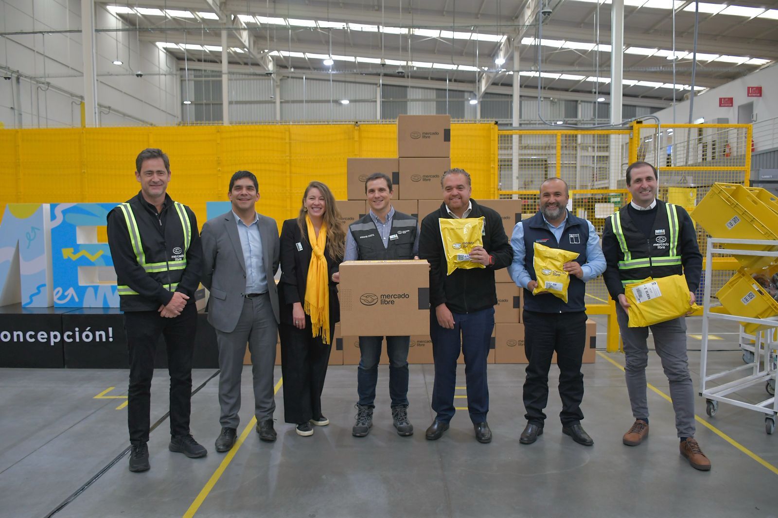 Mercado Libre inaugura su primer centro de almacenamiento en San Pedro de la Paz, Biobío