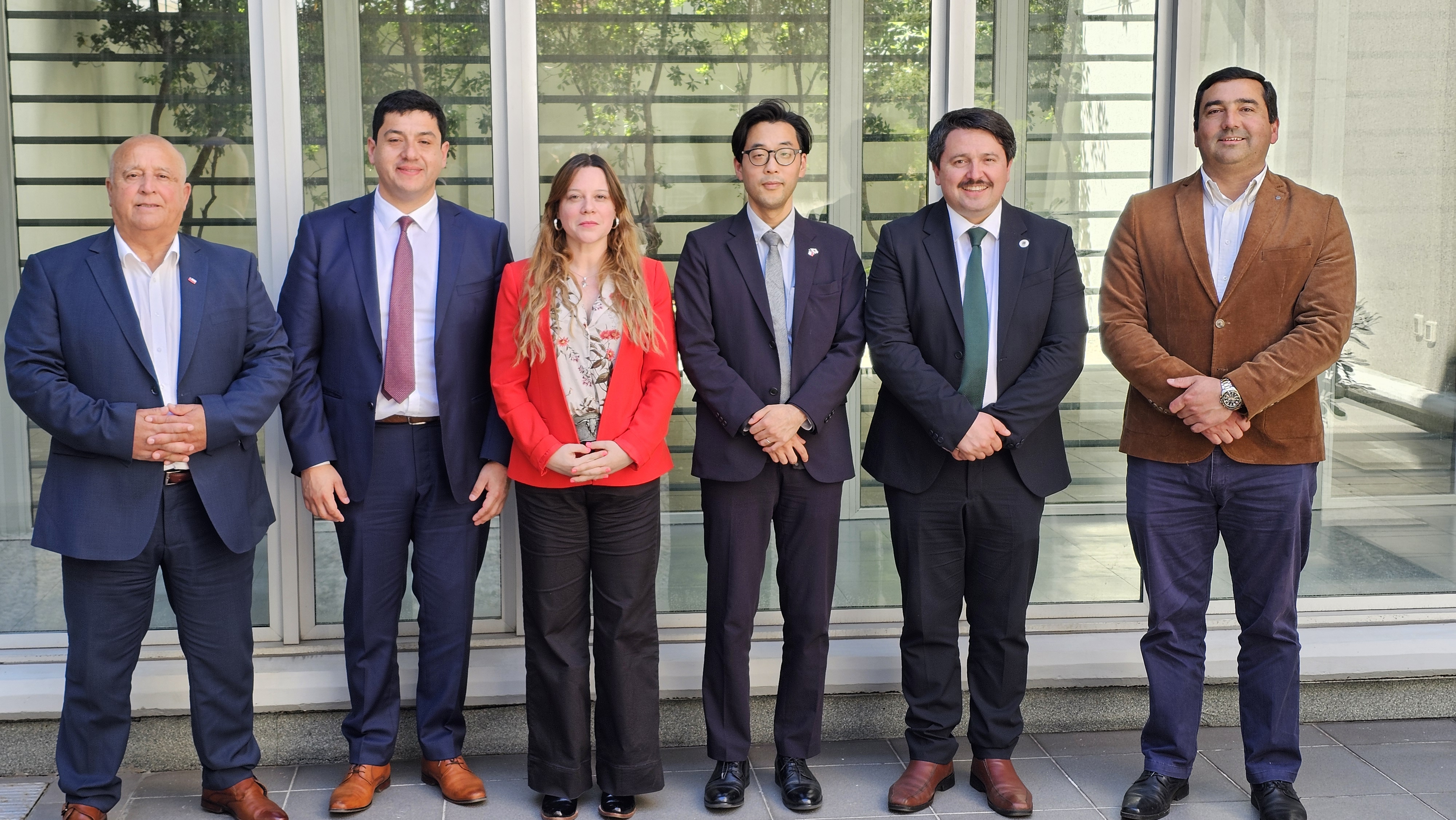 Alcaldes de Diguillín se reúnen con Embajada de Japón en Santiago