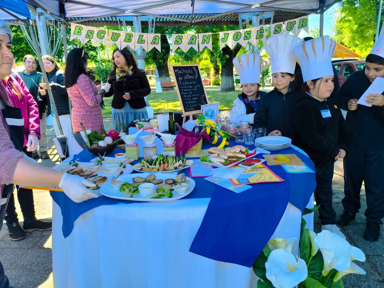 El Carmen vivió la sexta versión del comunal de recetas escolares saludables
