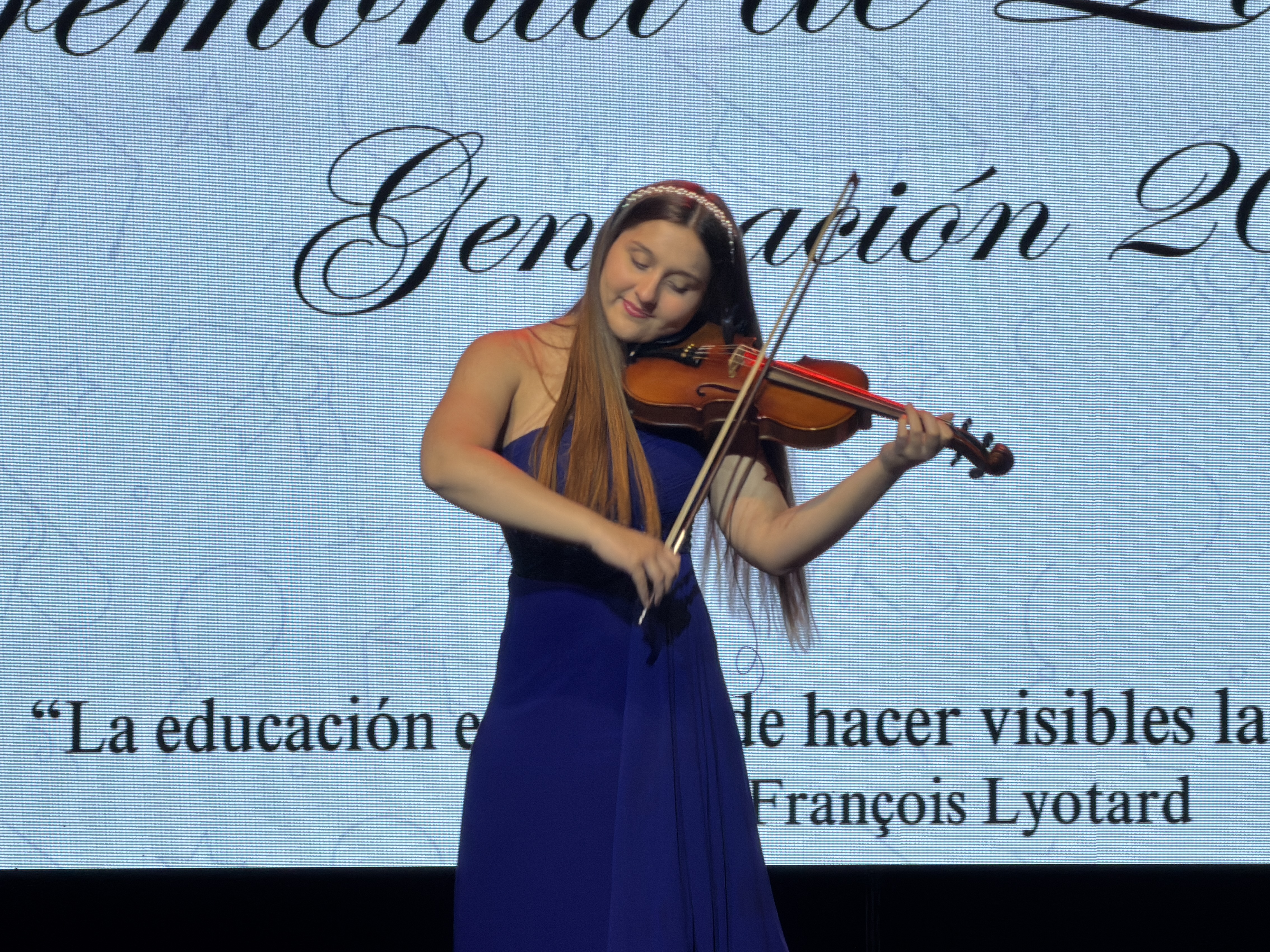 El Colegio Andrés Bello de Chillán Celebra la Licenciatura de la Generación 2025
