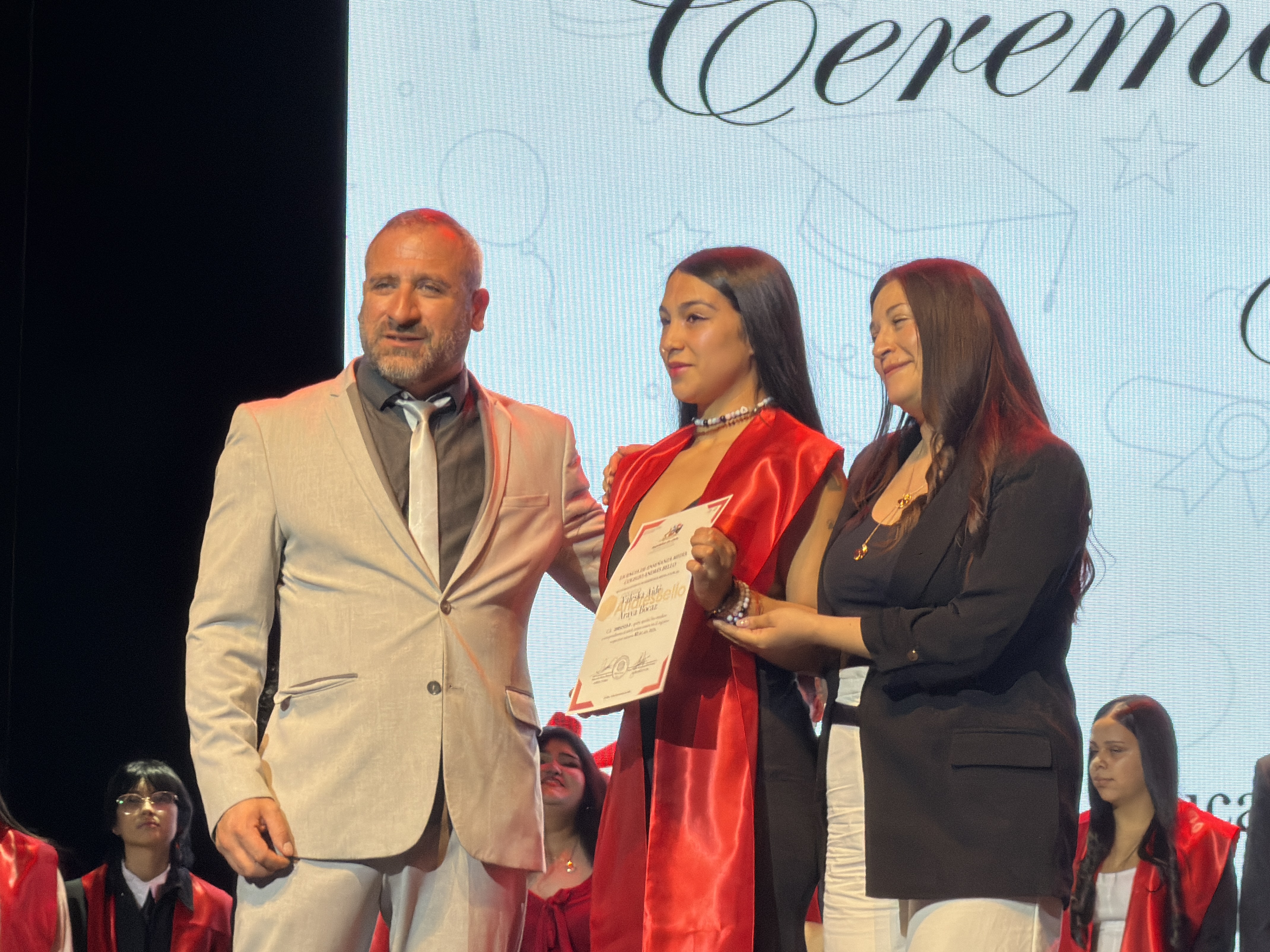 El Colegio Andrés Bello de Chillán Celebra la Licenciatura de la Generación 2025