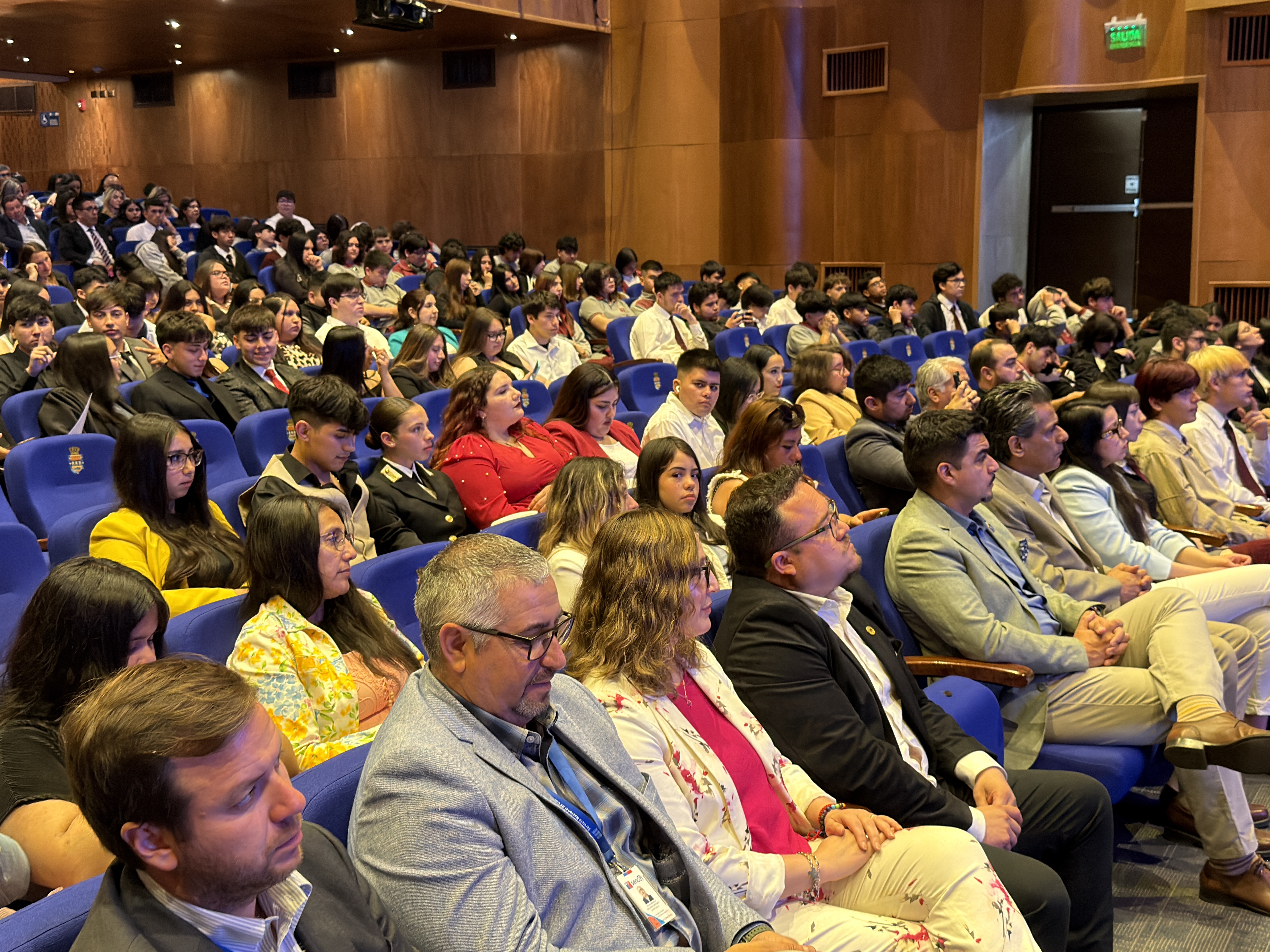 Liceo Bicentenario INSUCO de Chillán Celebra Titulación del Año 2025 en Diversas Carreras Técnicas