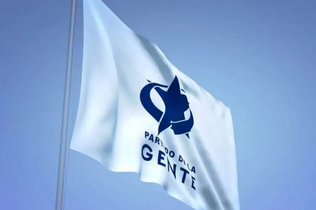 Partido de la Gente se retira de negociaciones con la derecha y abre diálogos con el oficialismo