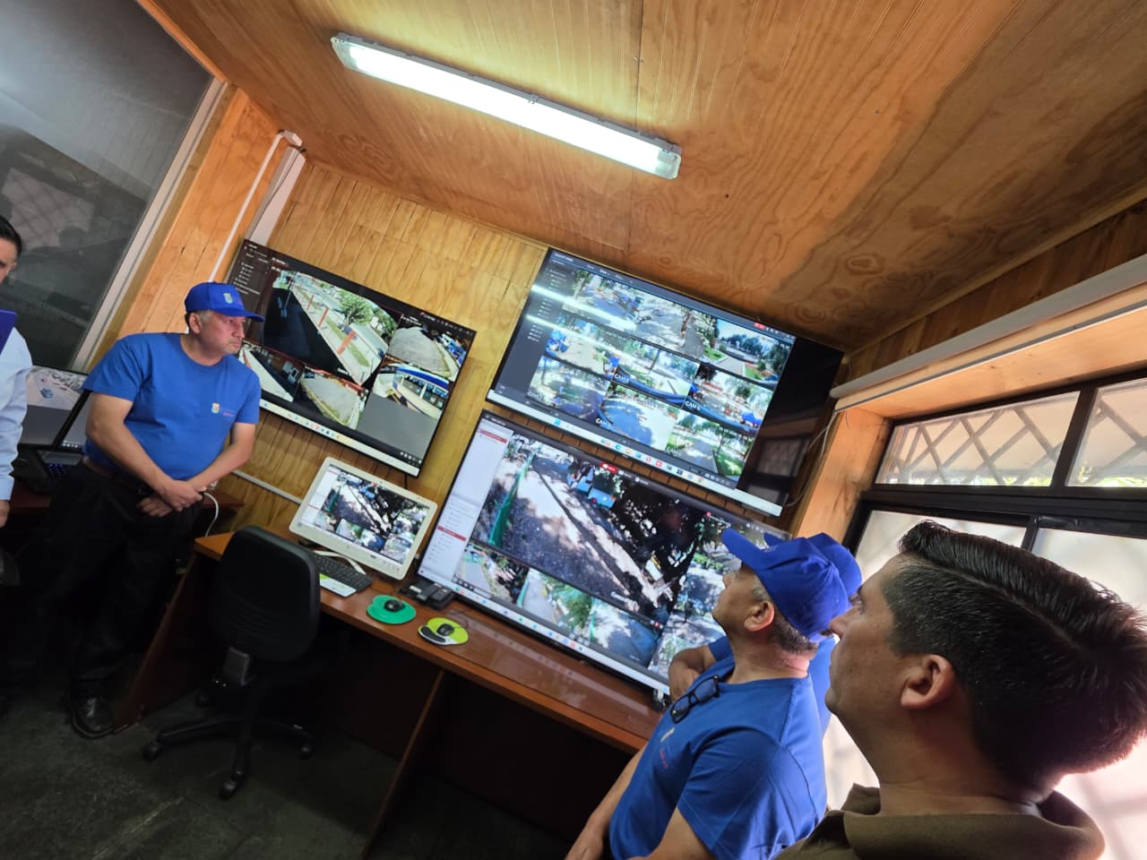 El Carmen implementa Central de Monitoreo con 40 cámaras de seguridad para mayor tranquilidad