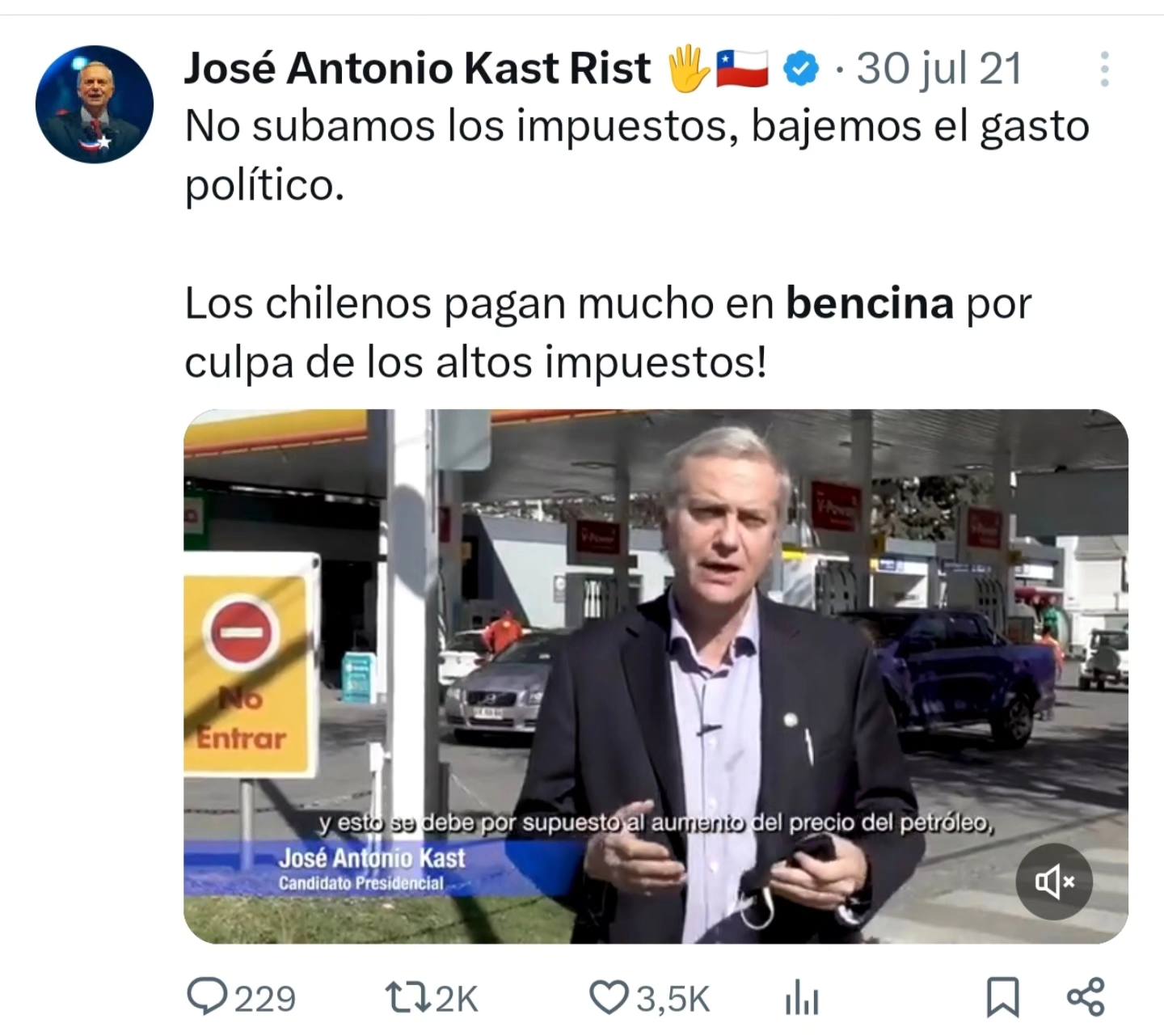 Aumentos en bencinas y diésel generan contraste con publicaciones pasadas del actual presidente en periodo electoral