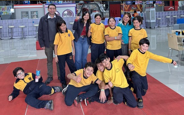 Cámara Chilena de la Construcción Ñuble reconoce el logro académico de estudiantes destacados