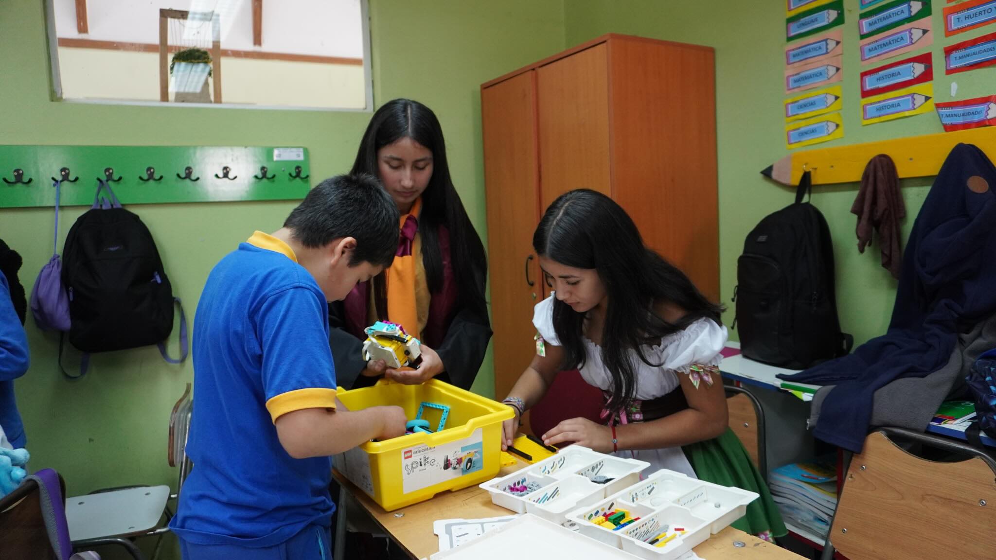 ROBÓTICA EN EL AULA: UNA RESPUESTA ANTE LA CRISIS DE CONVIVENCIA ESCOLAR EN CHILE