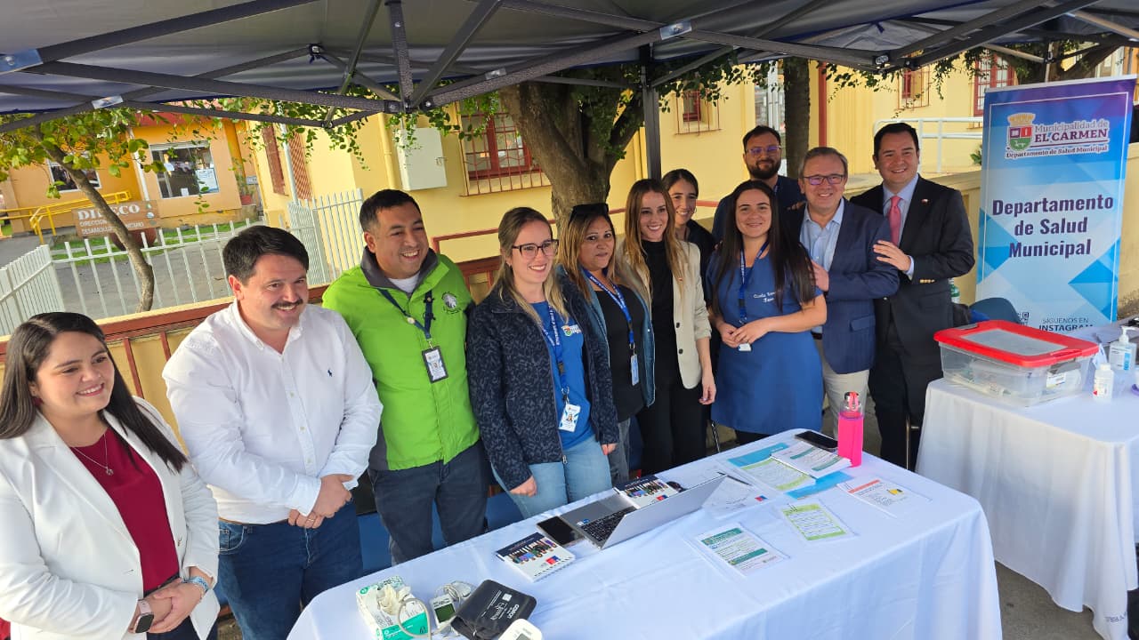 Ministra Mara Sedini lideró charla informativa a más de 100 dirigentes carmelinos