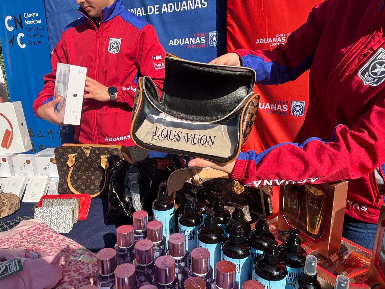 Más de 2,2 Millones de Productos Falsificados Incautados en lo que Va del Año por Aduanas