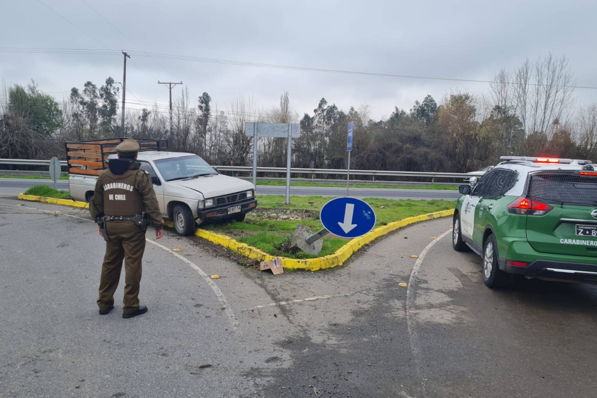 Carabineros detuvo en San Carlos a dos adolescentes de 15 y 16 años que robaron vehículo la mañana de este jueves