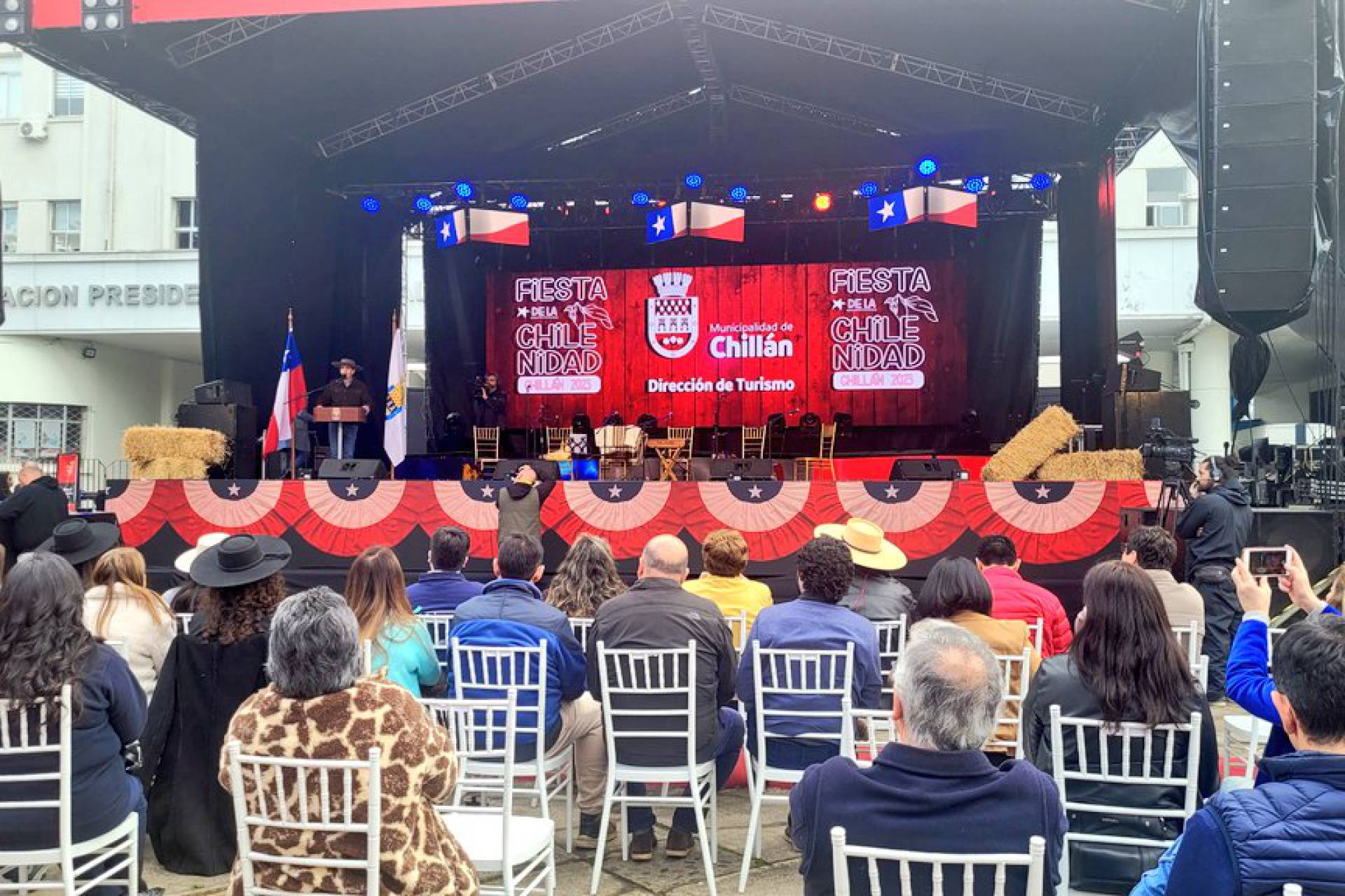 Chillán inaugura su Fiesta de la Chilenidad 2023 con gastronomía, folklore y seguridad.