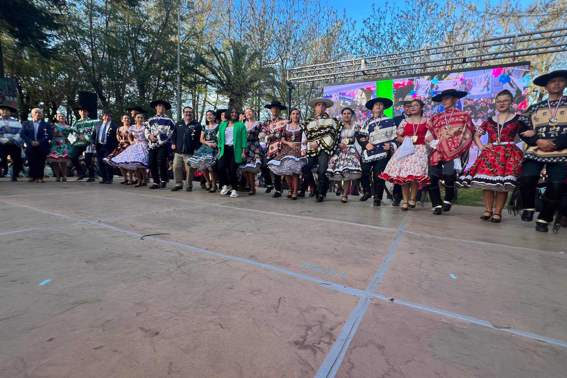 ÑUBLE YA TIENE SUS CAMPEONES REGIONALES DE CUECA ESCOLAR COELEMU 2023