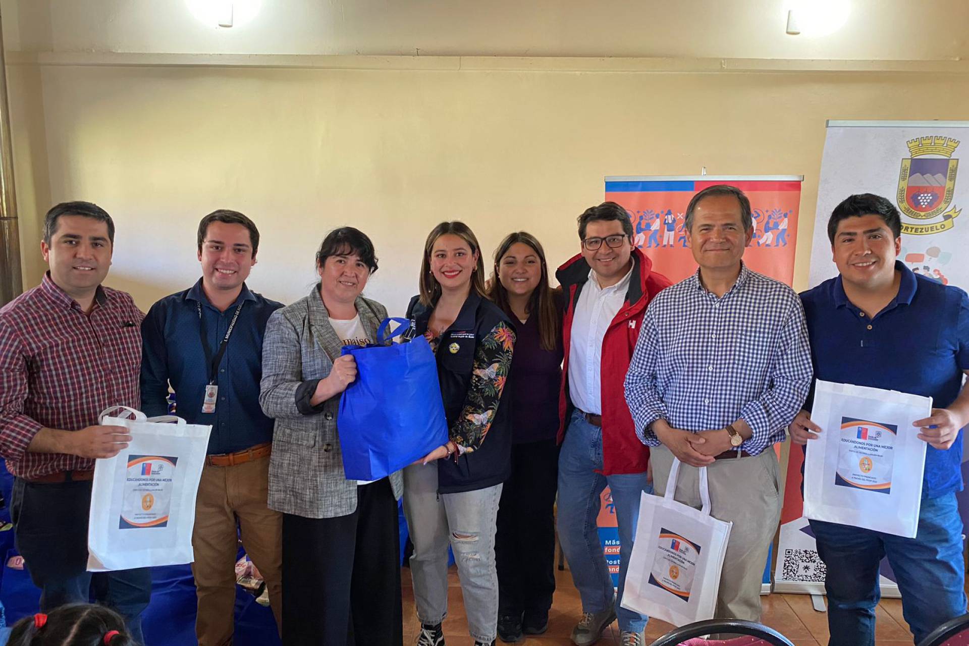 MÁS DE 50 VECINAS Y VECINOS DE PORTEZUELO PARTICIPARON EN TALLERES DE ALIMENTACION SALUDABLE GRACIAS A FONDO DE SEGEGOB