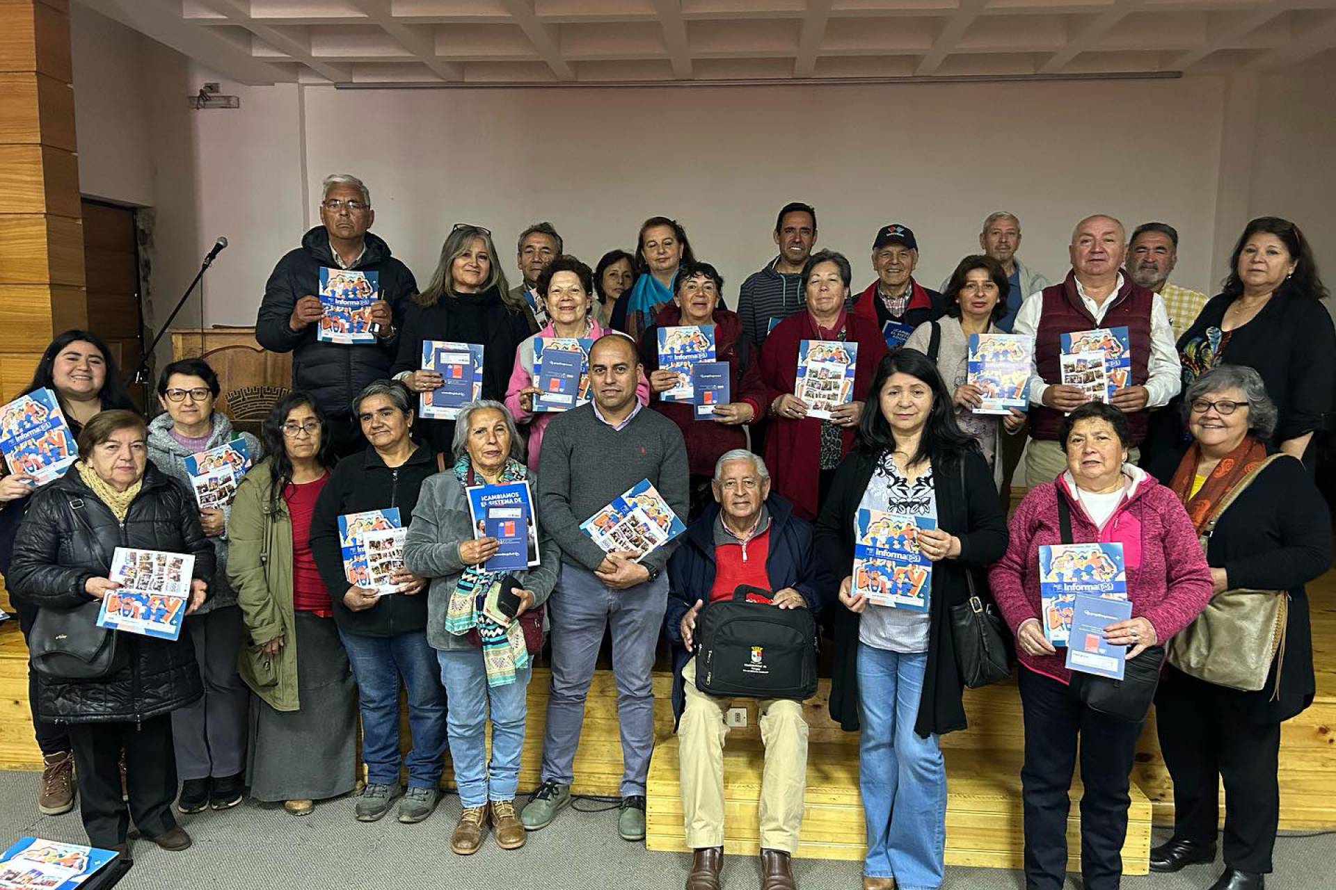 ALFABETIZACIÓN DIGITAL: SEGEGOB CAPACITÓ A MÁS DE 30 DIRIGENTES SOCIALES EN YUNGAY