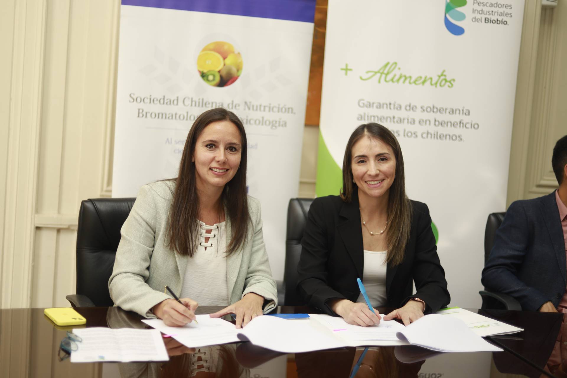 Pescadores Industriales del Biobío y Sociedad Chilena de Nutrición potenciarán conocimiento sobre alimentos marinos