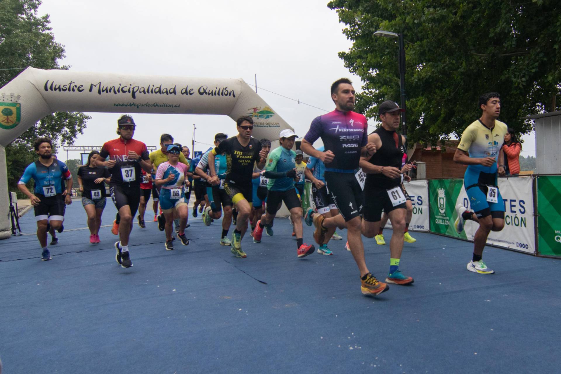 ATLETAS DE ÑUBLE Y BIOBÍO SE TOMARON LAS CALLES DE QUILLÓN EN UNA NUEVA VERSIÓN DEL DUATLÓN INTERREGIONAL