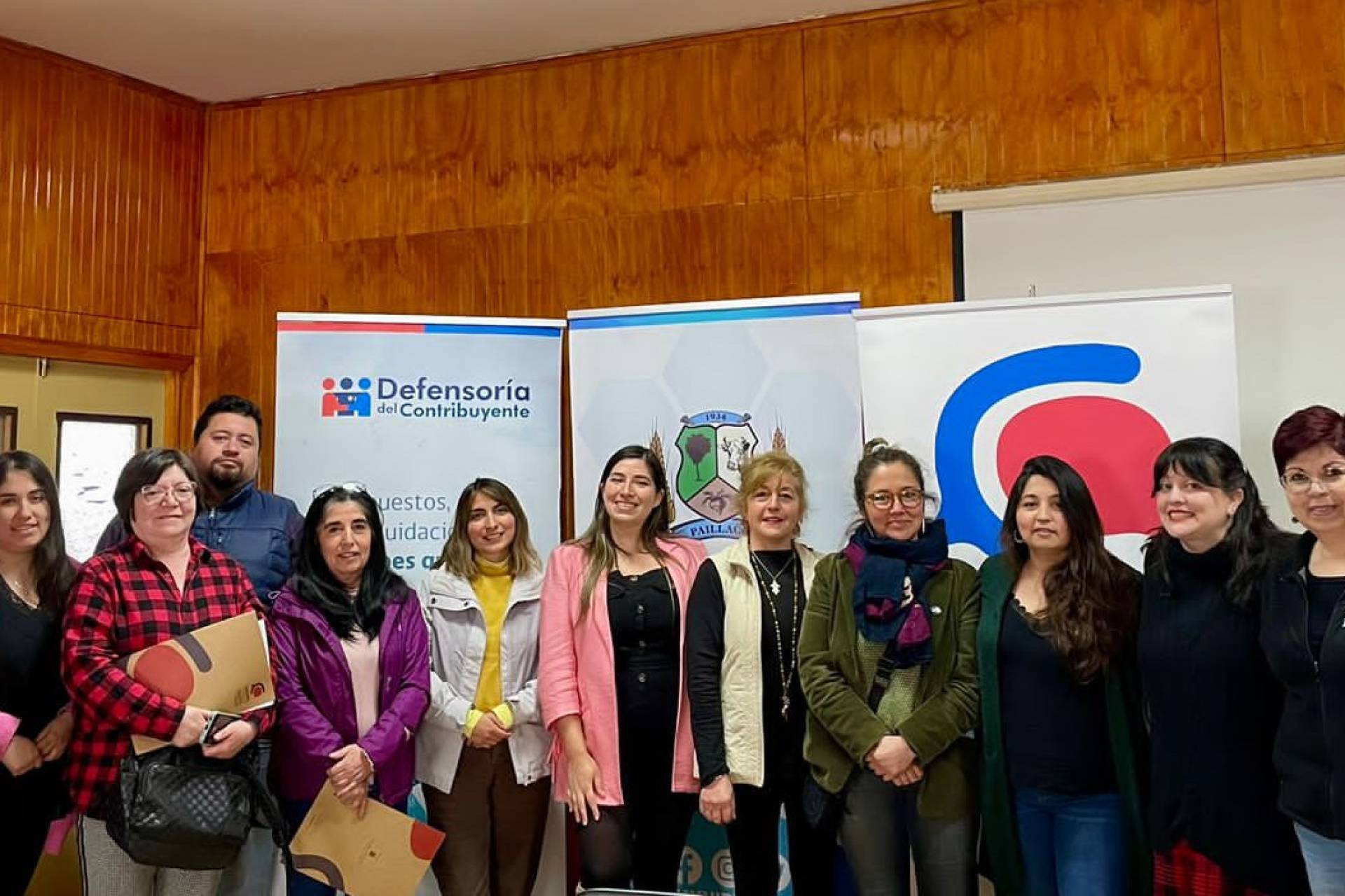 Defensoría del Contribuyente ofreció charlas y orientación tributaria a emprendedores de Los Ríos