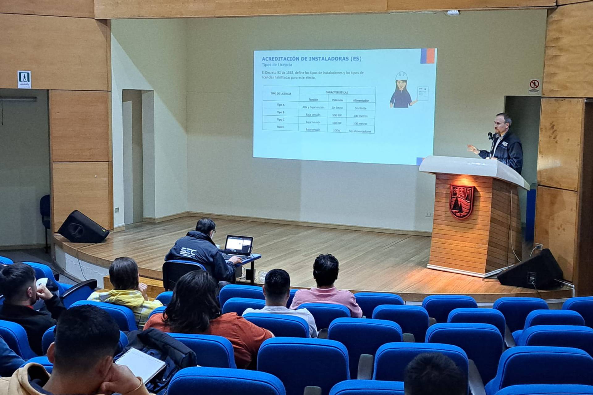 SEC Ñuble capacita a estudiantes de la carrera Técnico en Electricidad a fin de fortalecer sus competencias en el mundo laboral