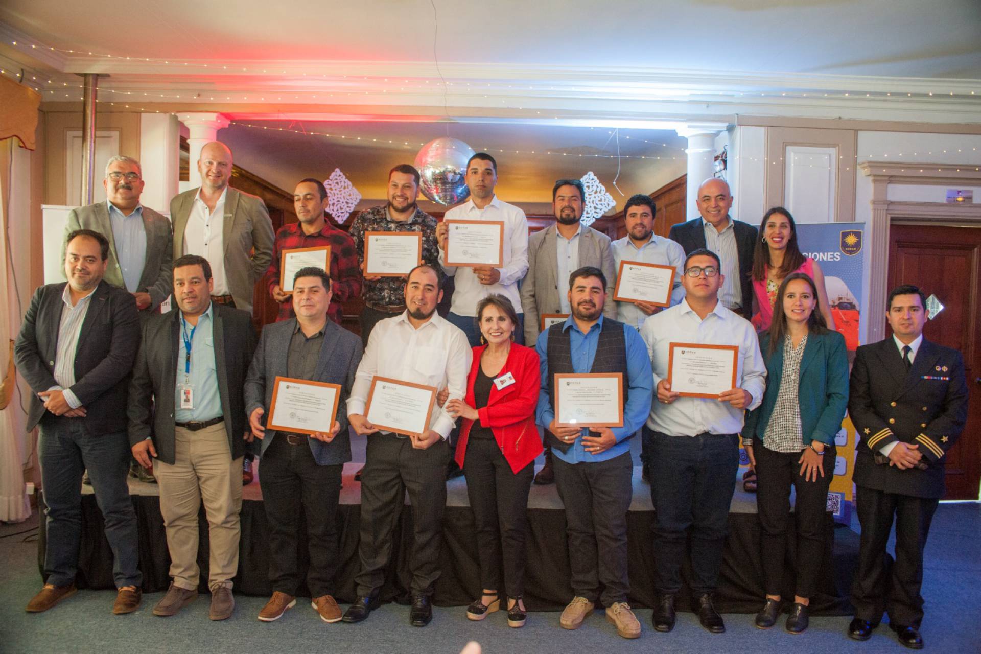 Tripulantes artesanales completan curso de formación para desempeñarse en la flota pesquera industrial
