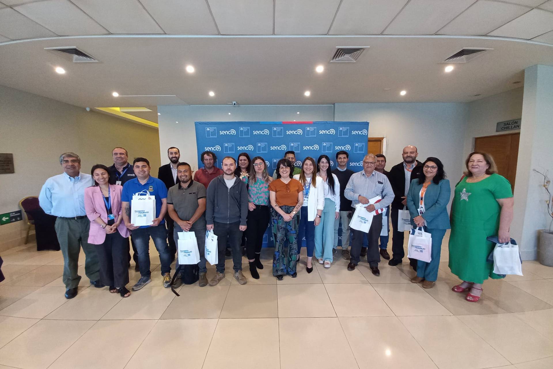 Encuentro regional de empresas abordó el trabajo decente y uso de servicios Sence para promover el empleo en Ñuble