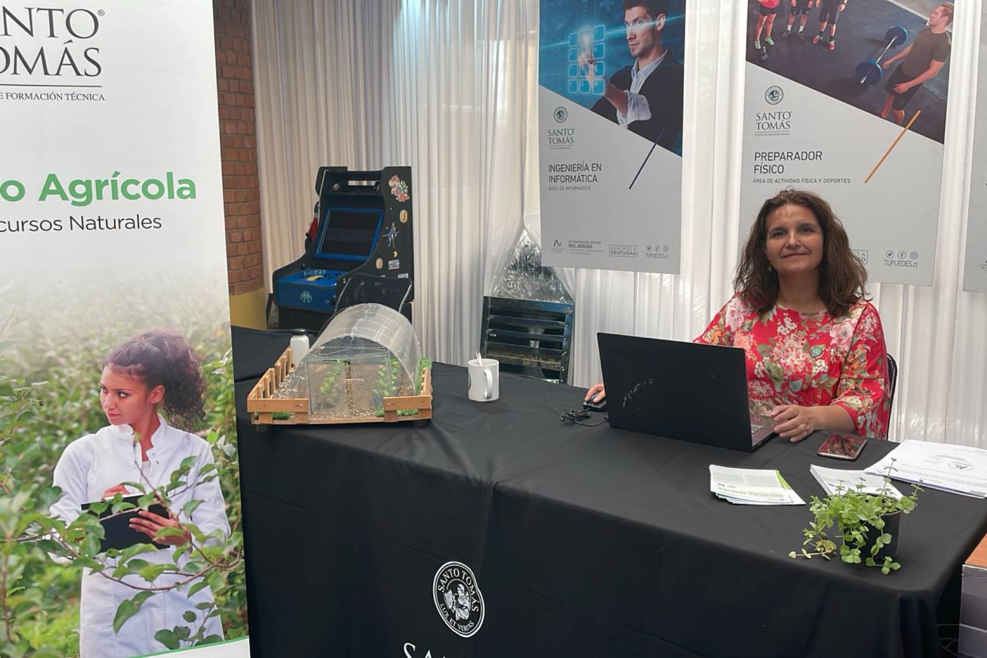 Feria vocacional y de servicio realizará Santo Tomás este 2 y 3 de enero
