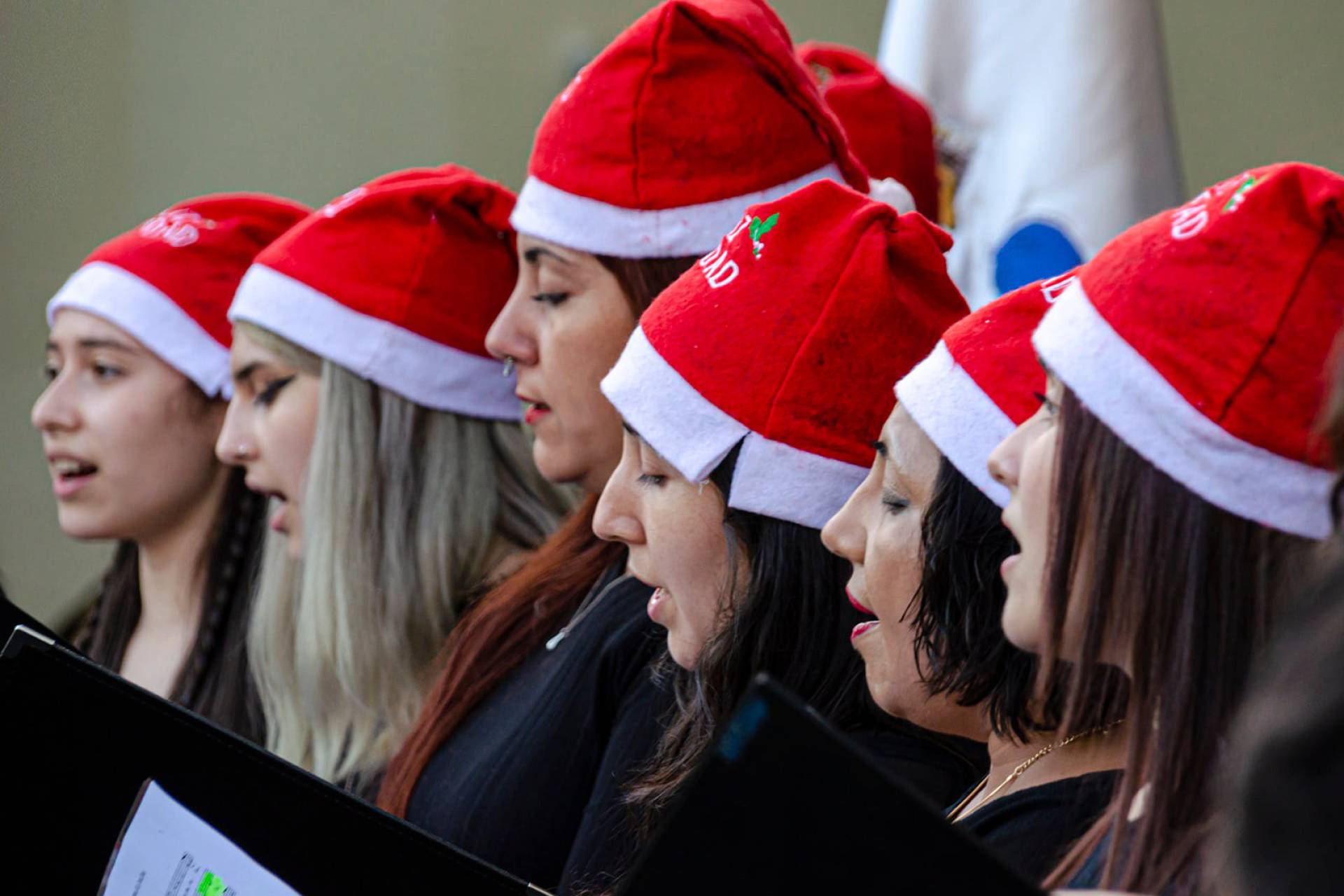 Talentos de la Universidad del Bío-Bío deleitan a las familias  en Navidad