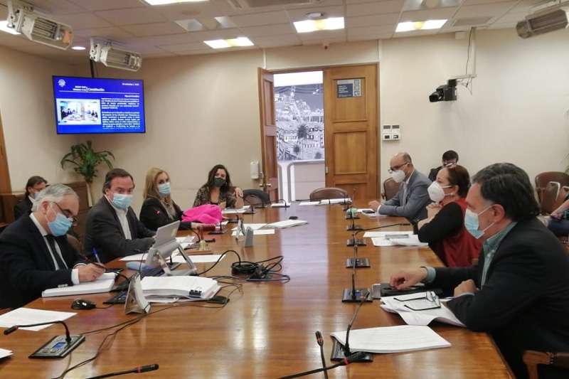 Retorna a Sala proyecto sobre retiro de fondos previsionales para enfermos terminales