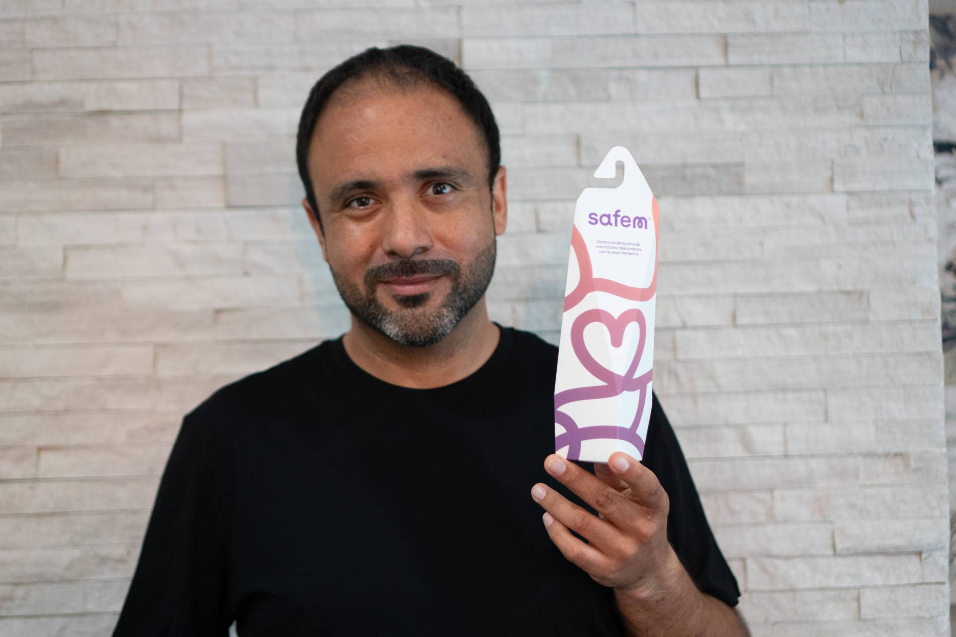 Health tech chilena desarrolla kit de automuestreo para prevenir cáncer cérvico uterino