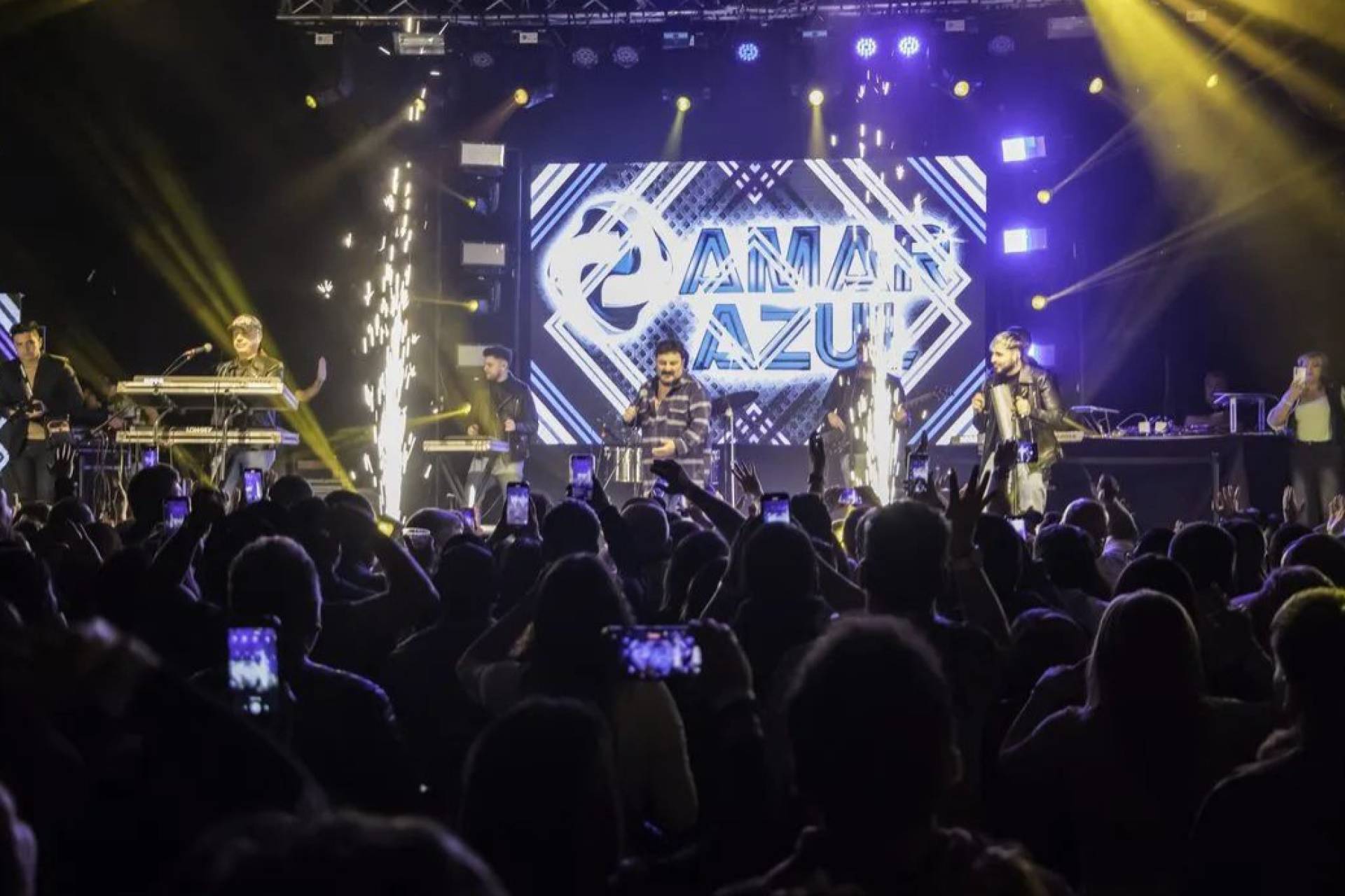 Con doble show gratuito y solidario San Nicolás cerrará el verano 2024