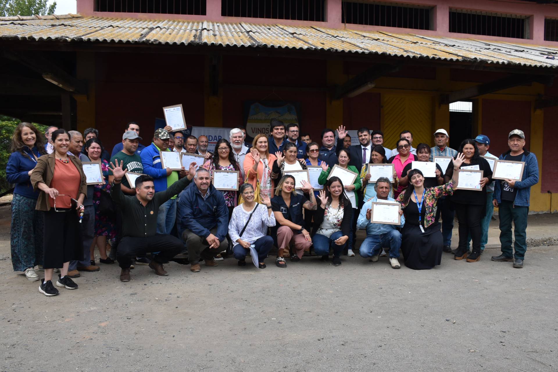 Iniciativa de conectividad digital en Ñuble transforma comunidades rurales afectadas por incendios forestales.