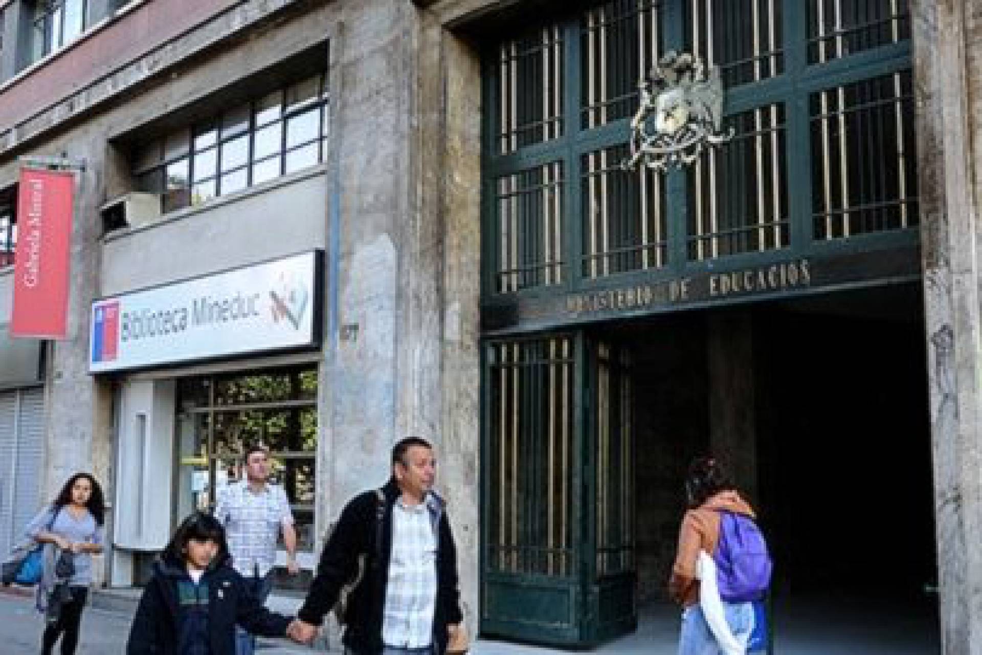 Gobierno presenta agenda Sala Cuna para Chile con foco en corresponsabilidad, calidad en educación parvularia y empleo femenino