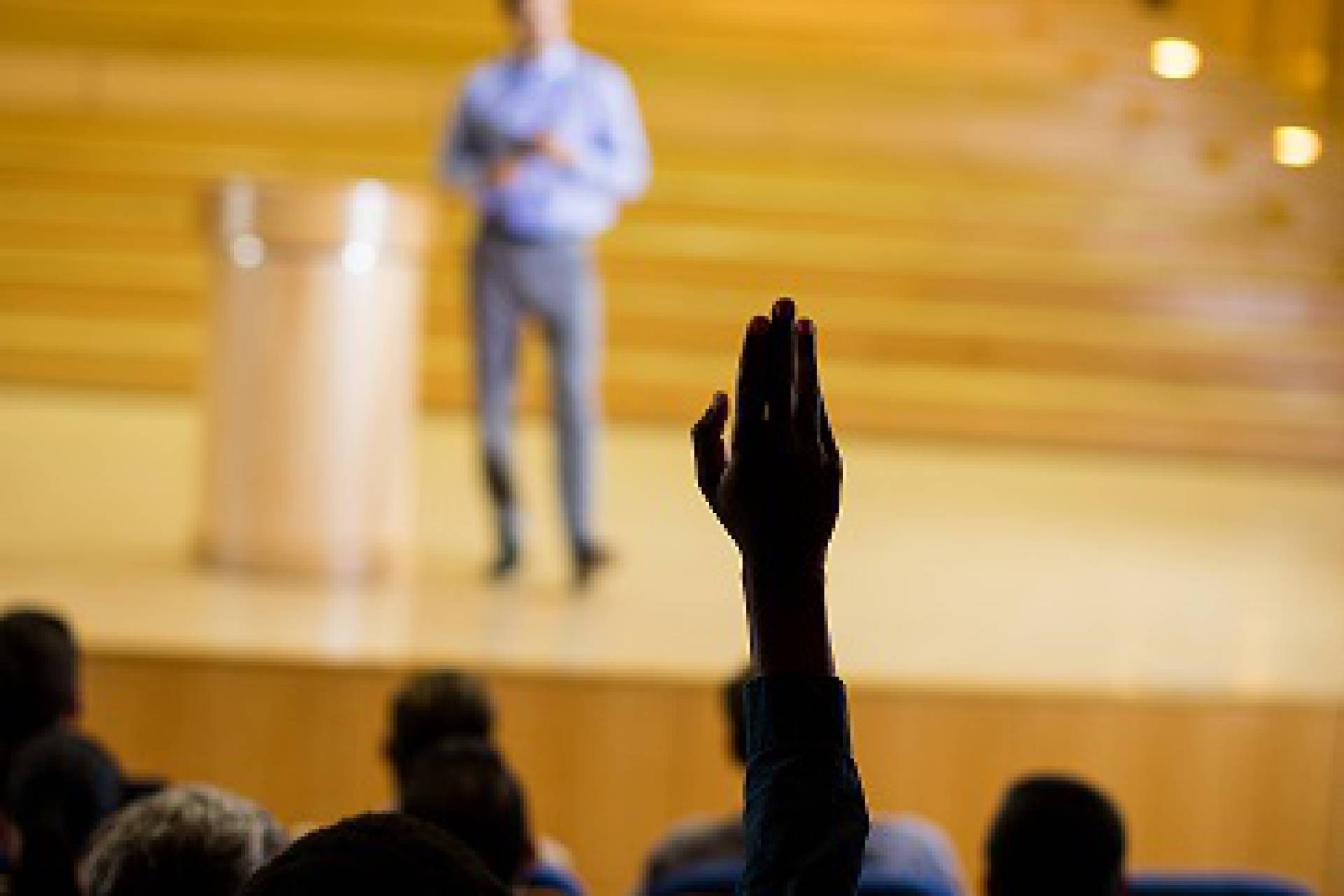 Expertos entregan claves para la transformación de la educación en la era digital