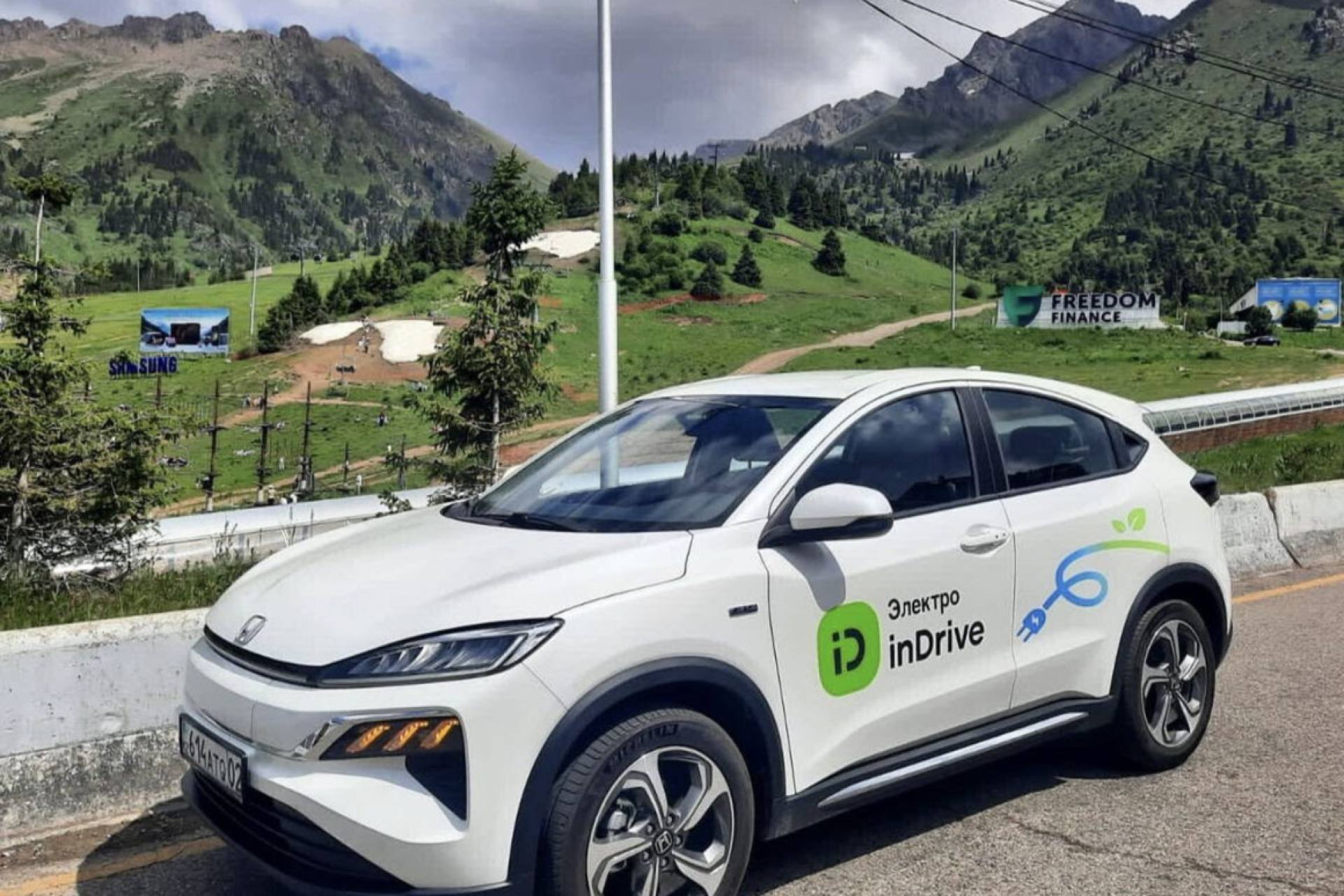 Electromovilidad al volante: inDrive apuesta por potenciar su flota de vehículos eléctricos en Chile