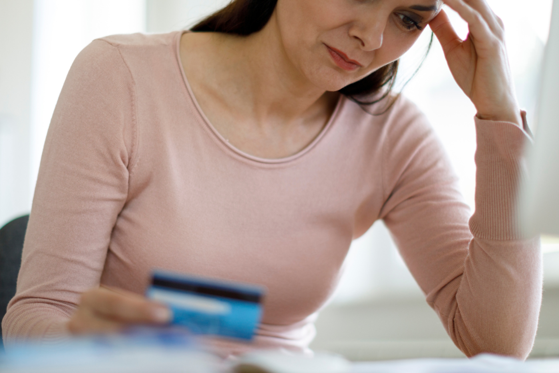 ¿Tienes deudas bancarias o de retail? Descubre cómo saldar estas en sólo meses