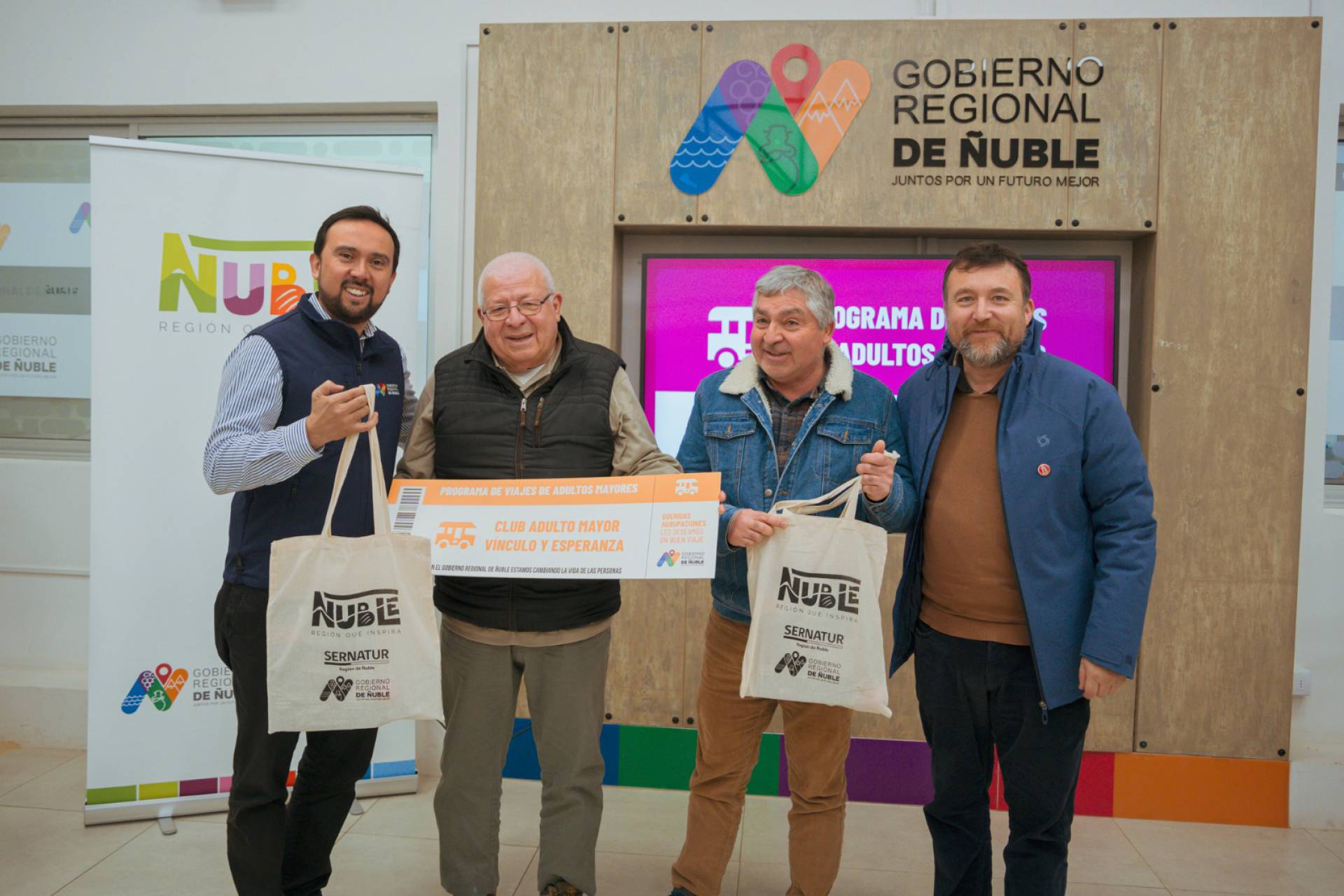 Programa “Fortalecimiento del Turismo para la Tercera Edad” beneficiará a más de 3.800 adultos mayores en Ñuble