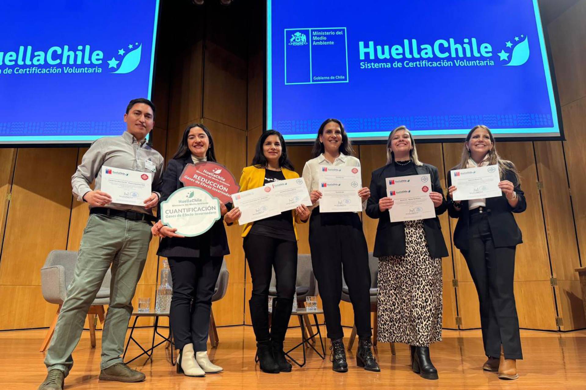 Landes obtiene por segunda vez certificación de HuellaChile por reducción de gases de efecto invernadero