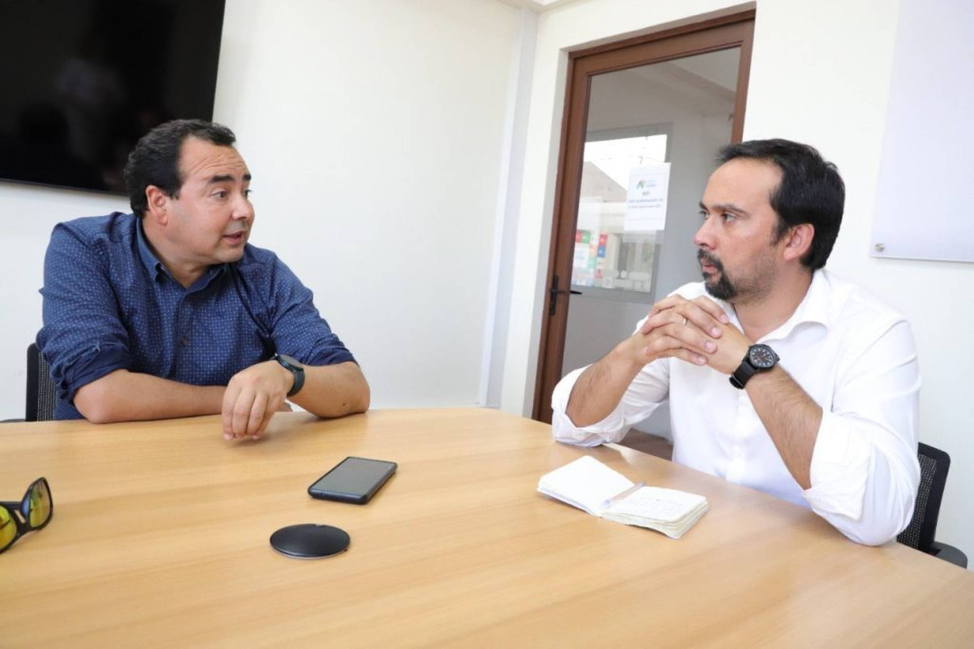 Encuesta revela panorama electoral con ventajas claras en diversas comunas de Ñuble
