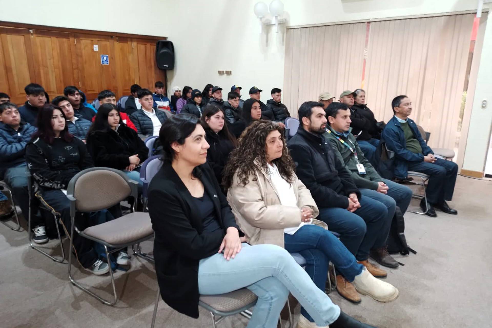 INIA Raihuen y FIA lanzan publicación para enseñar a usar mejor los equipos de riego tecnificado