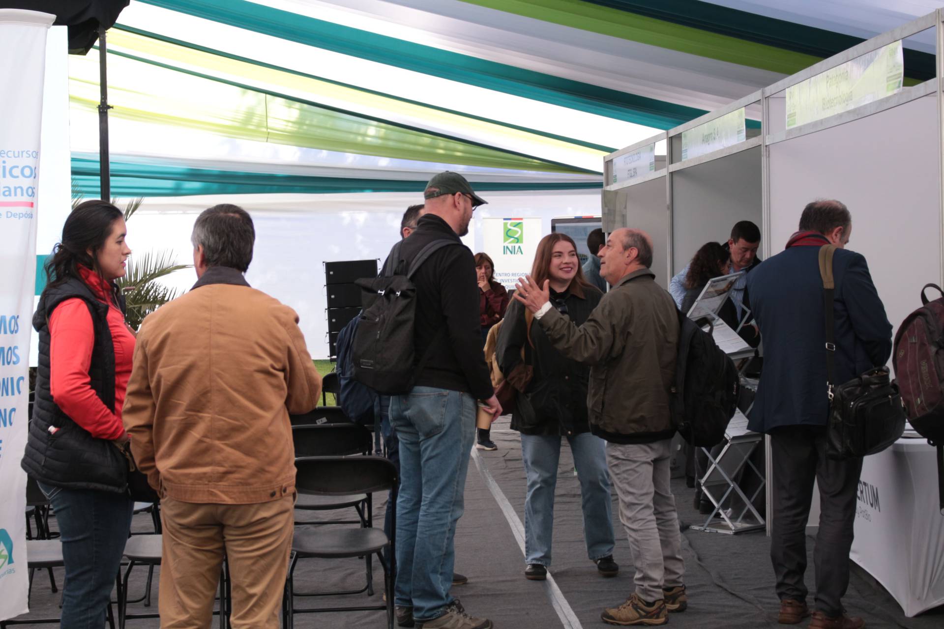 Expositores, empresas y agricultores destacaron la Feria tecnológica de control biológico y Feria Tecnológica de Bioinsumos realizadas por INIA Quilamapu.